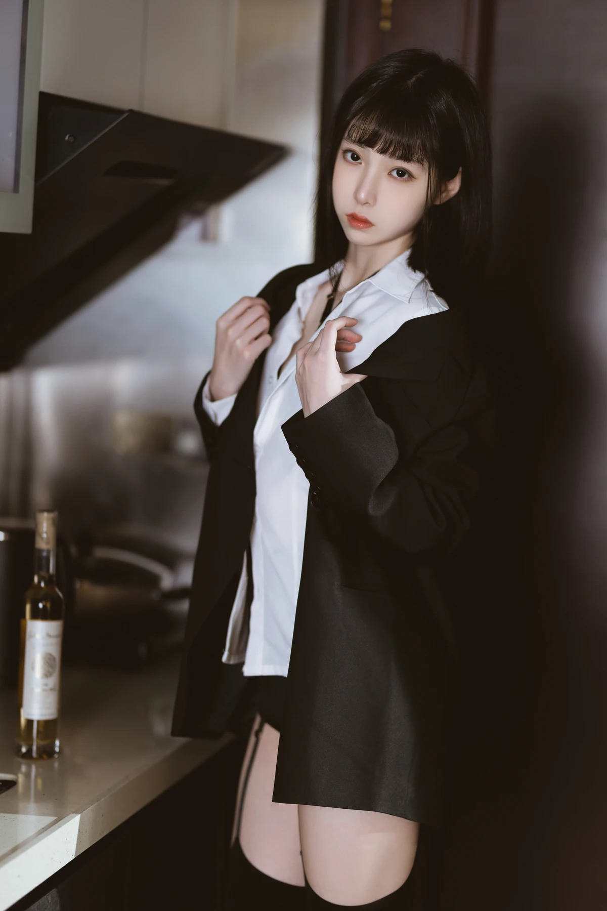Cosplay 许岚LAN – 醉酒OL
