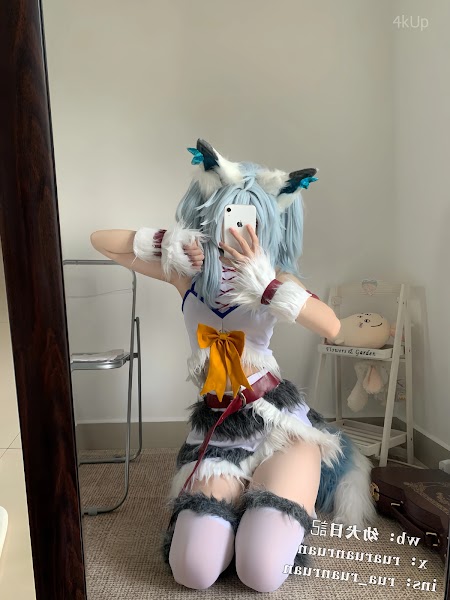 Coser@rua阮阮 刹那