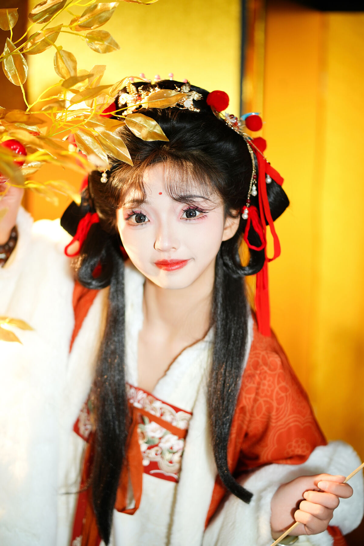 YiTuYu艺图语 Vol.8377 艾蜜莉 (22P)