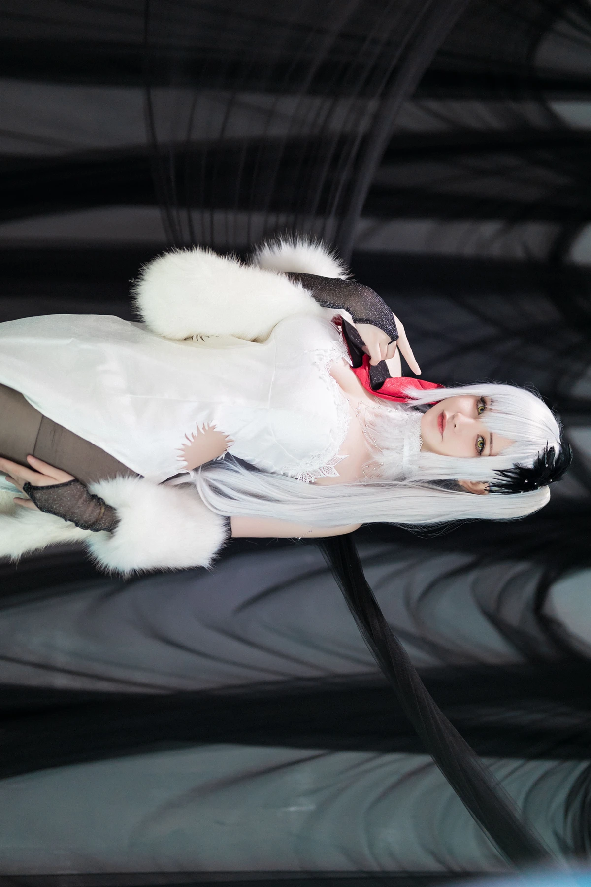 Cosplay 前羽_rr – 碧蓝航线 德雷克