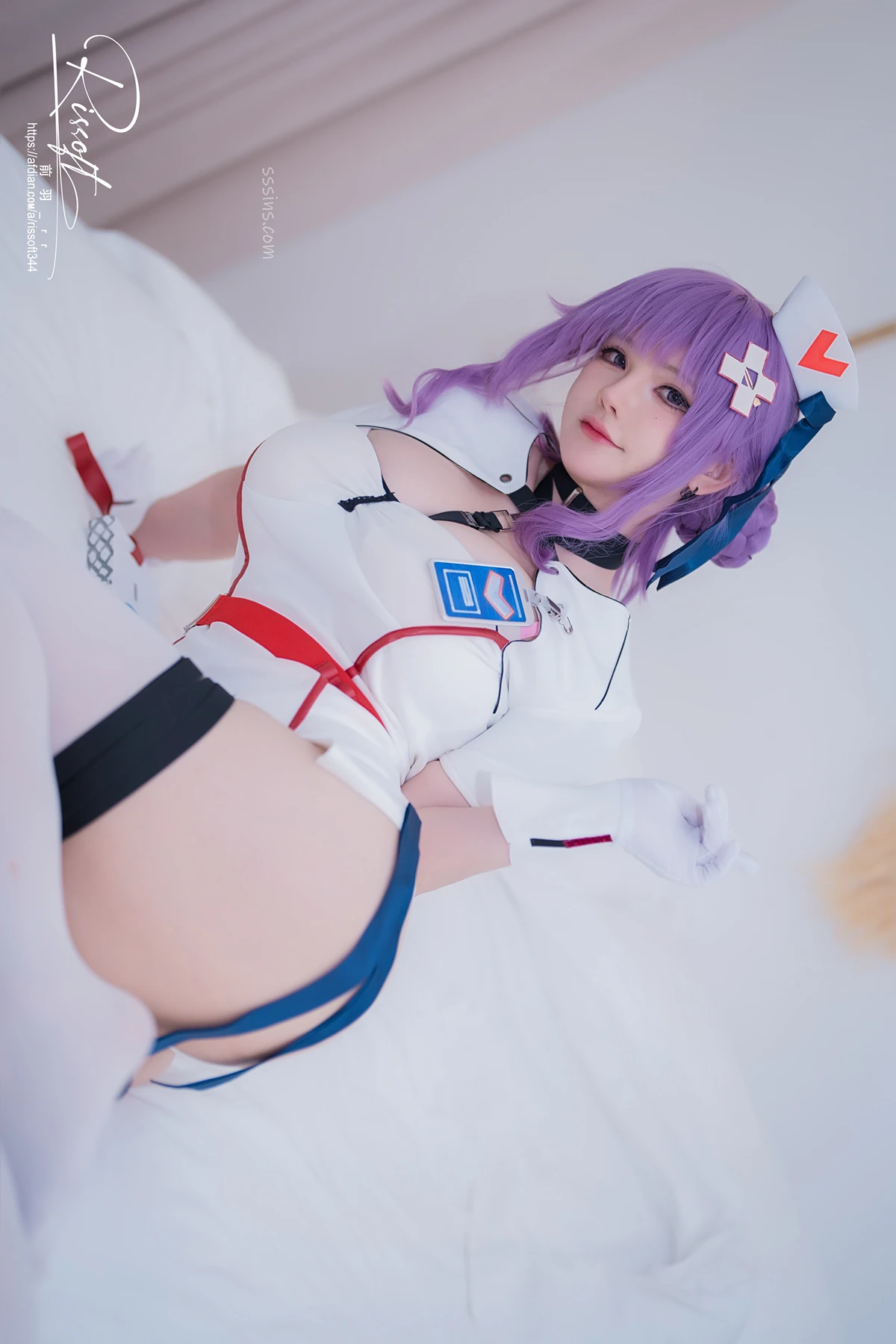 Cosplay 前羽_rr – スノウブレイク：禁域降臨 医師