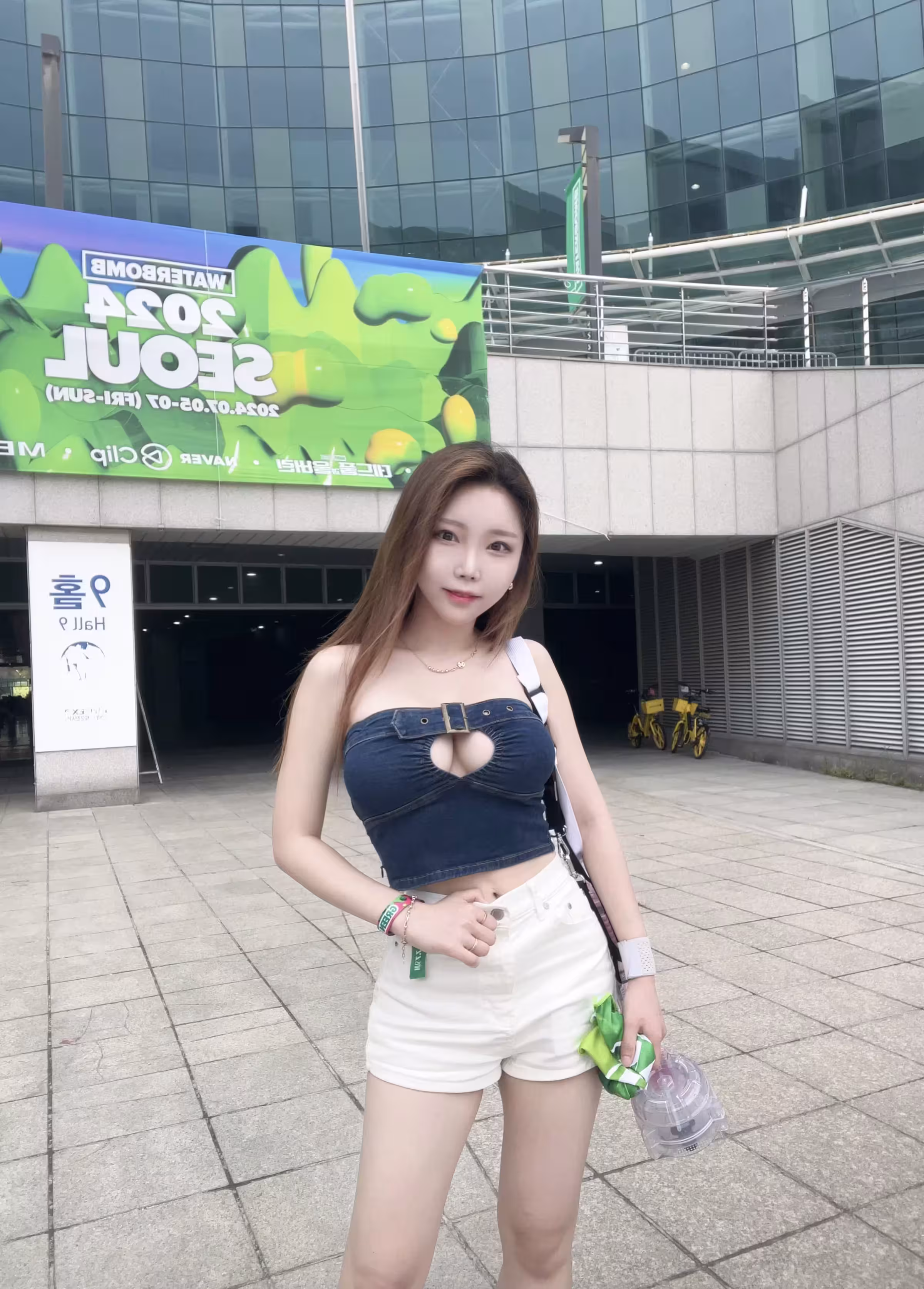 Euna __- 26（11p）