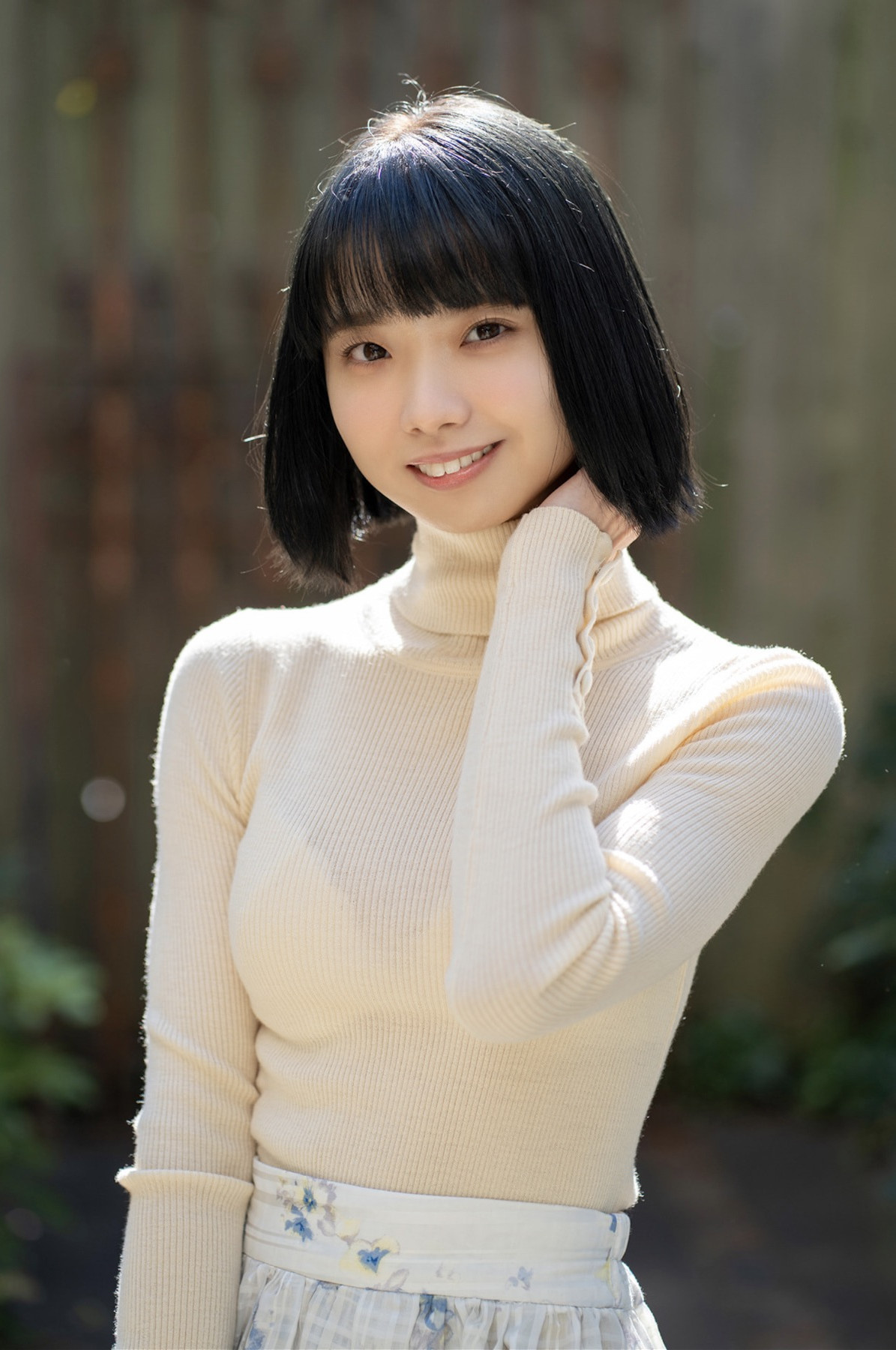 Touka Totsuki 遠月とうか, FLASHデジタル写真集 「アイドル人生、満喫中！」 Set.01