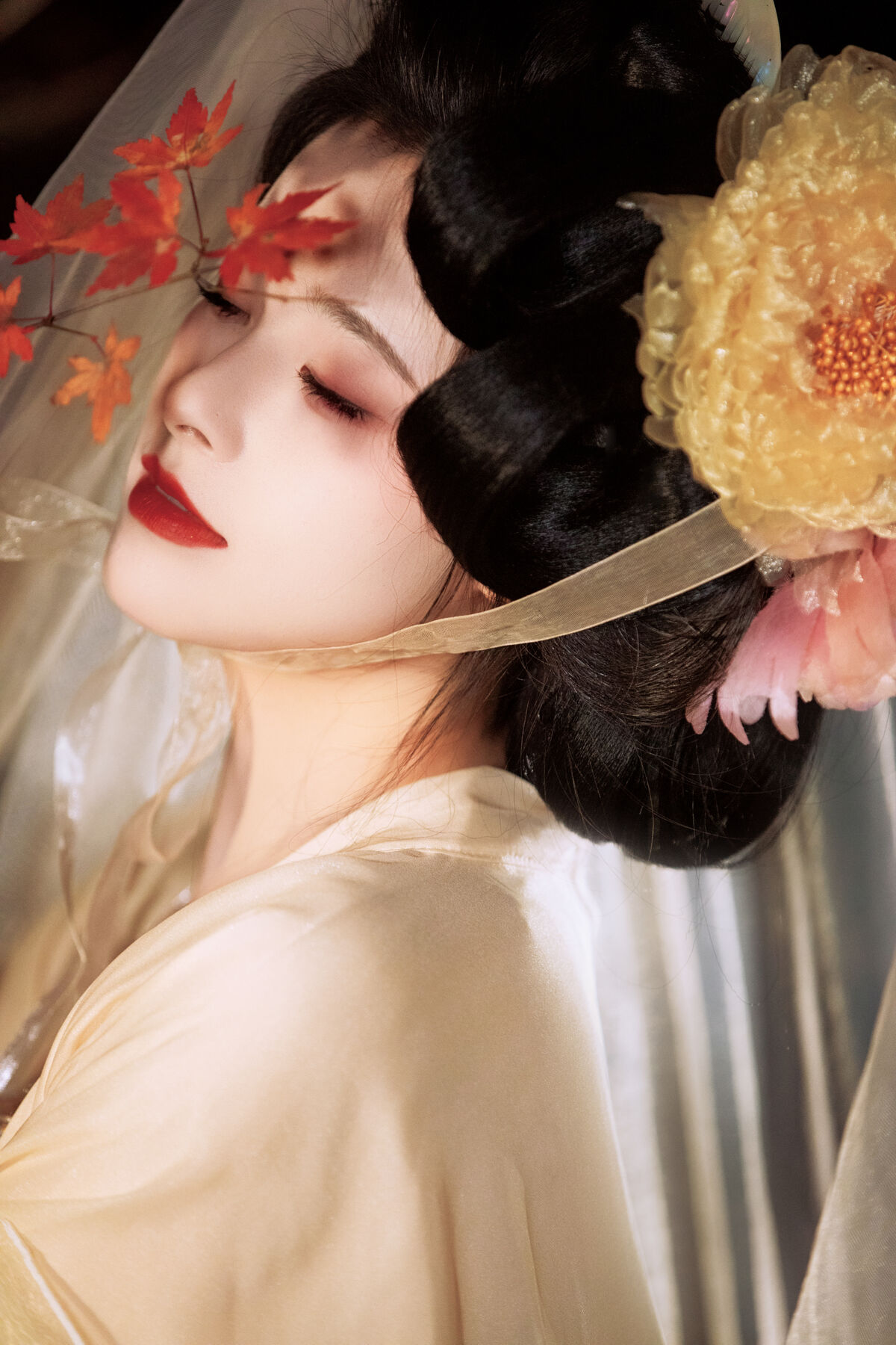 YiTuYu艺图语 Vol.8418 恬恬圈圈 (26P)