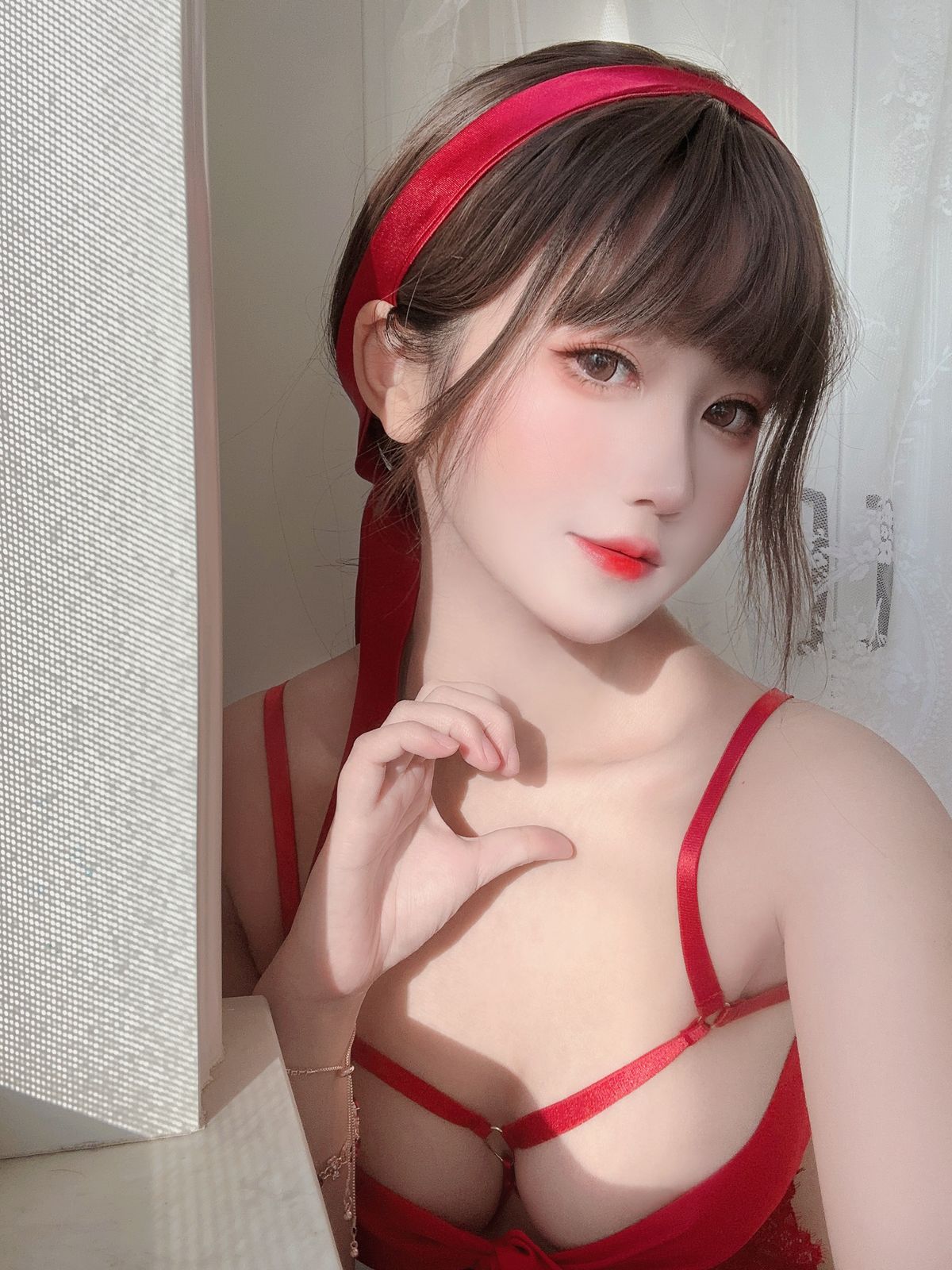 Coser@三度_69 – 2025新年自拍套装 (63P)