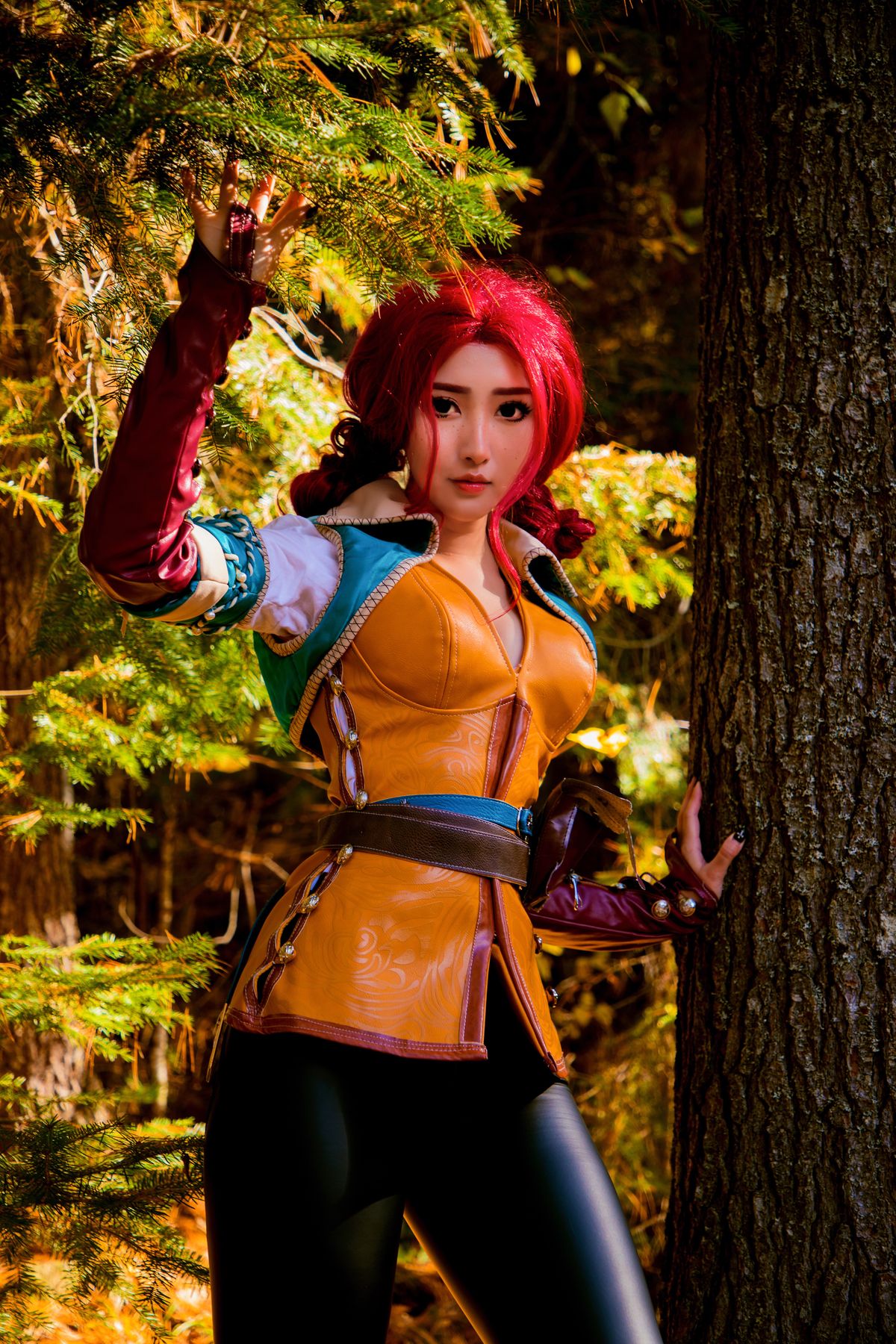 Coser@MisswarmJ – Triss Merigold (47P – 1V)