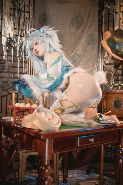 Coser@矢量鱼 少女前线云图计划 芙洛伦