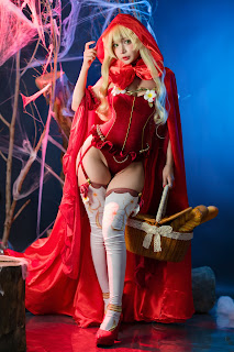 Coser@UmekoJ – Red Riding Hood