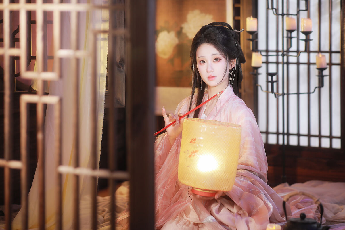 YiTuYu艺图语 Vol.8415 Jennie (30P)
