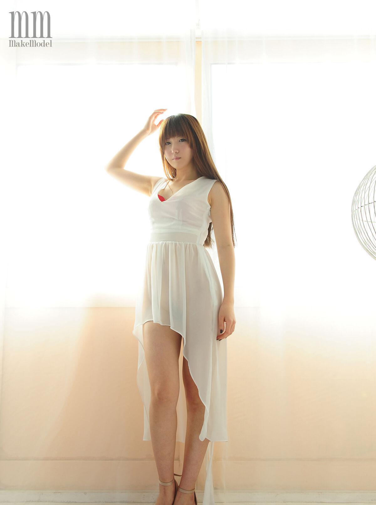 MakeModel Gahee 가희 – 2015.05.08 시선 집중 (37P)