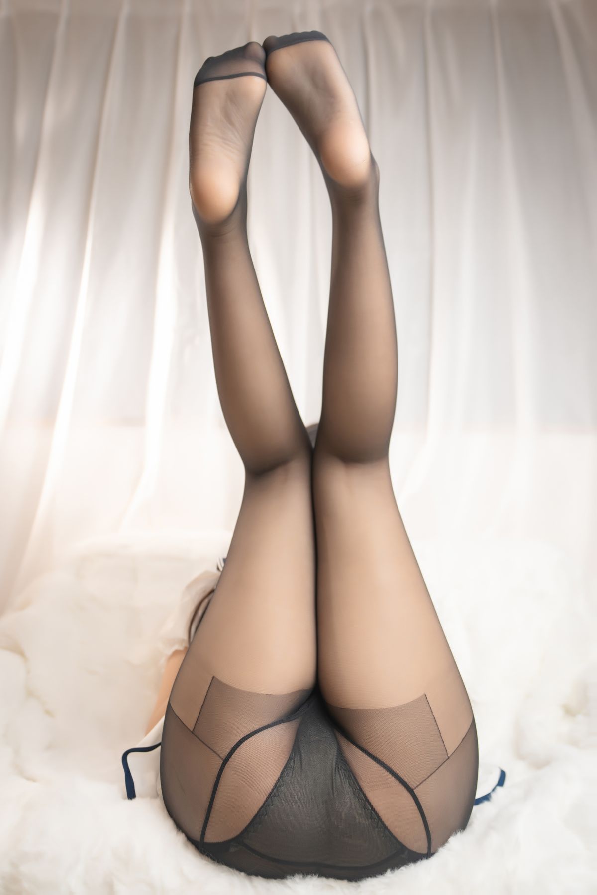 Coser@神楽坂真冬 Vol.218 柔光水滑 (76P – 2V)