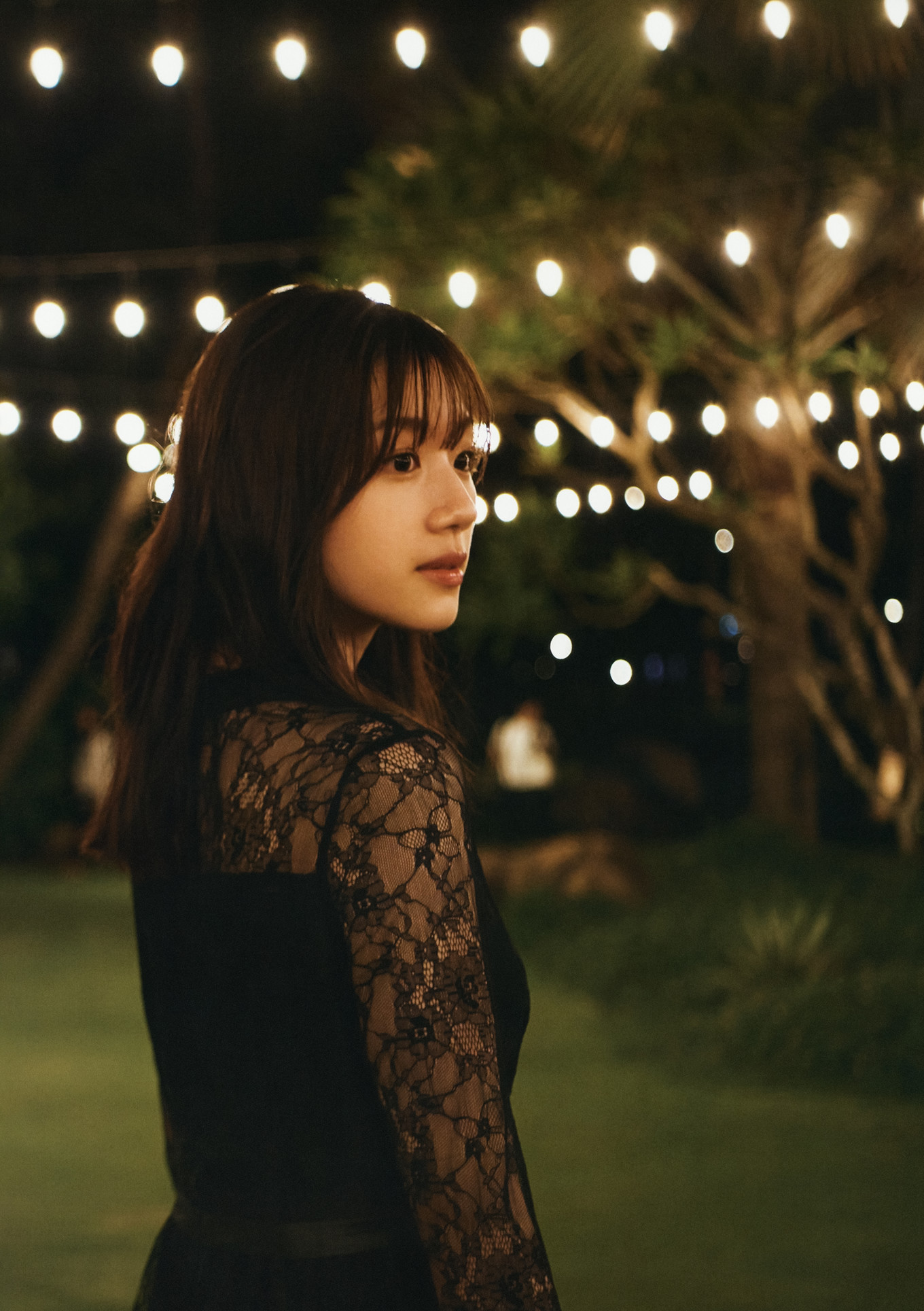 Mirei Sasaki 佐々木美玲, 1st写真集 「陽射しのパレード」 Set.03