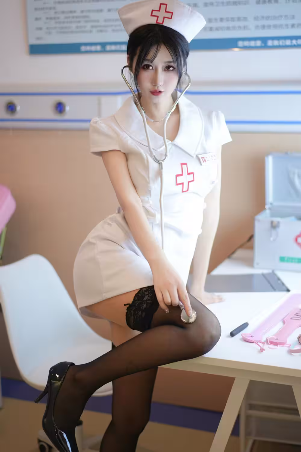 [網路收集系列] laura阿姣 – 秀人網模特 VIP醫護病房[92P]