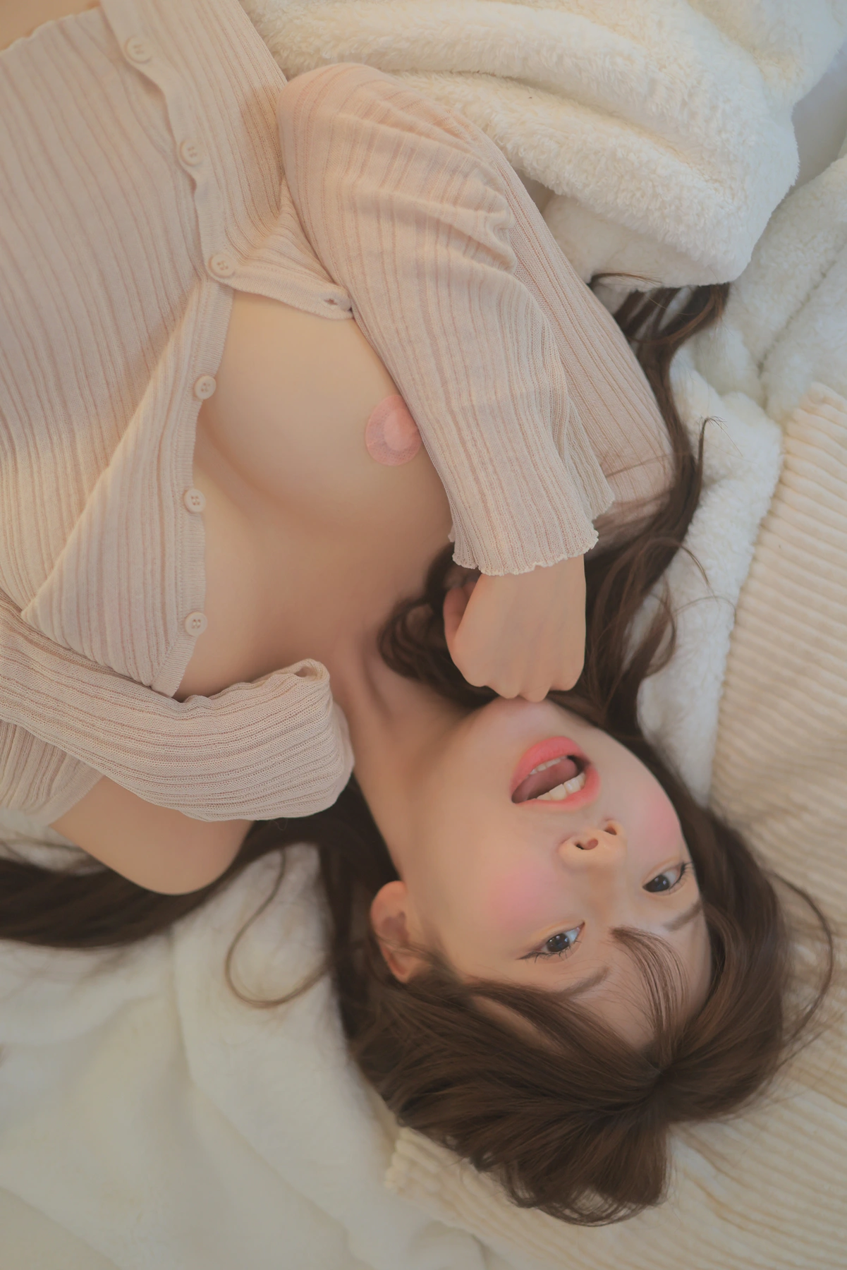 Leeesovely 쏘블리, PhotoBook 「Warm Afternoon Sun」 Set.03(43P)