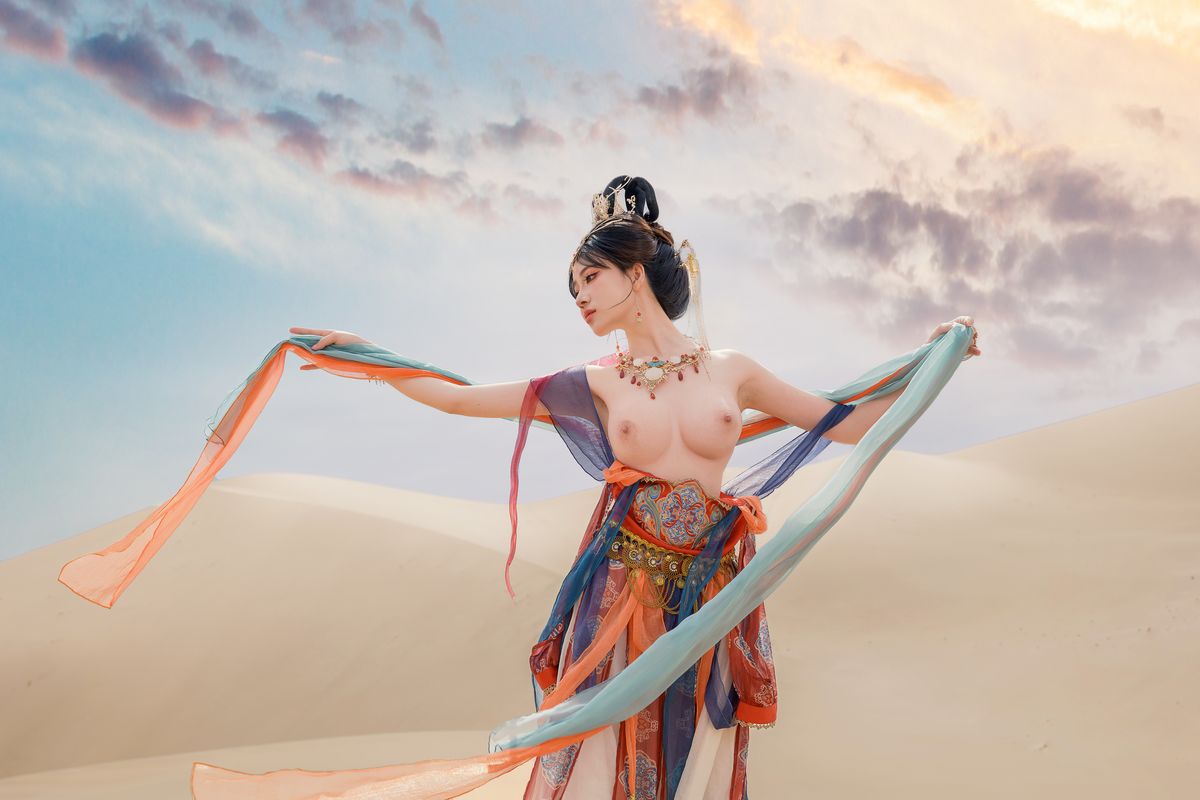 Coser@年年Nnian – 飞天 (64P)