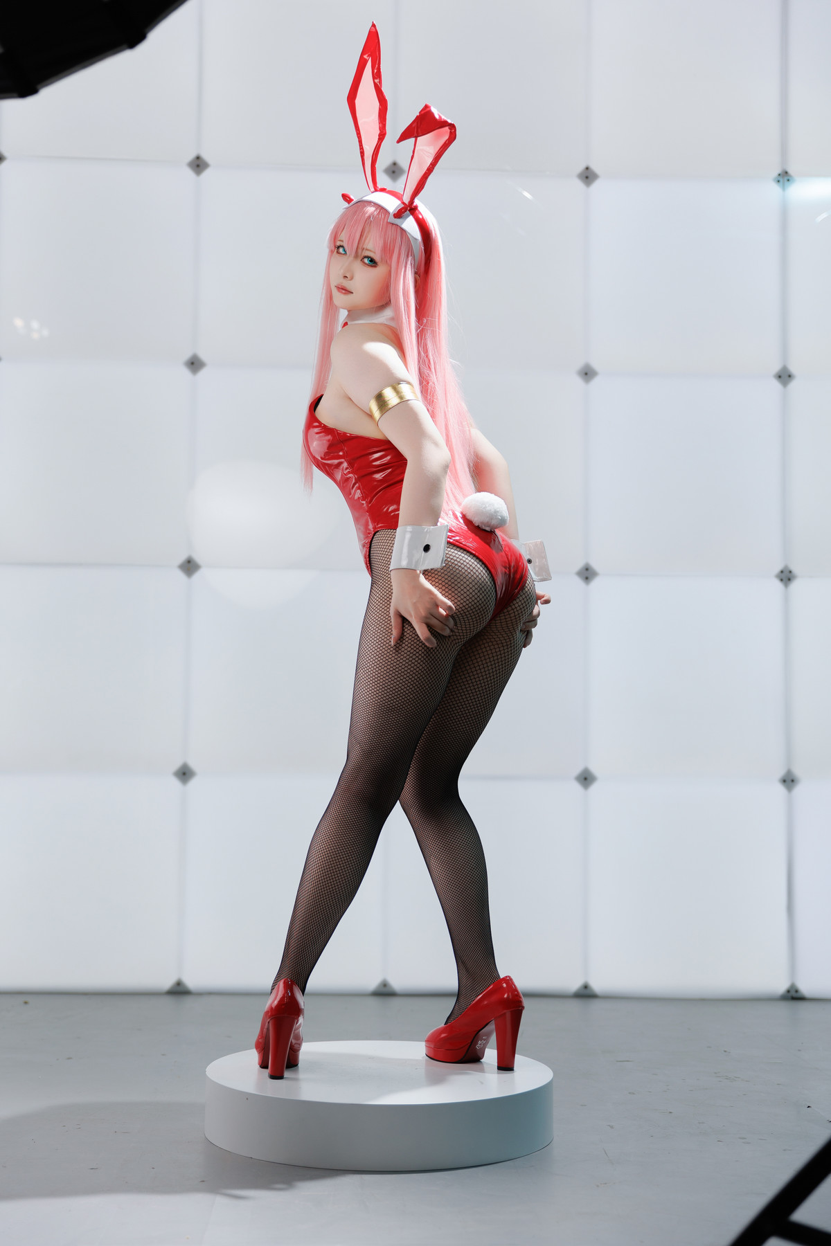 Cosplay 屿鱼 Zero Two(40P)