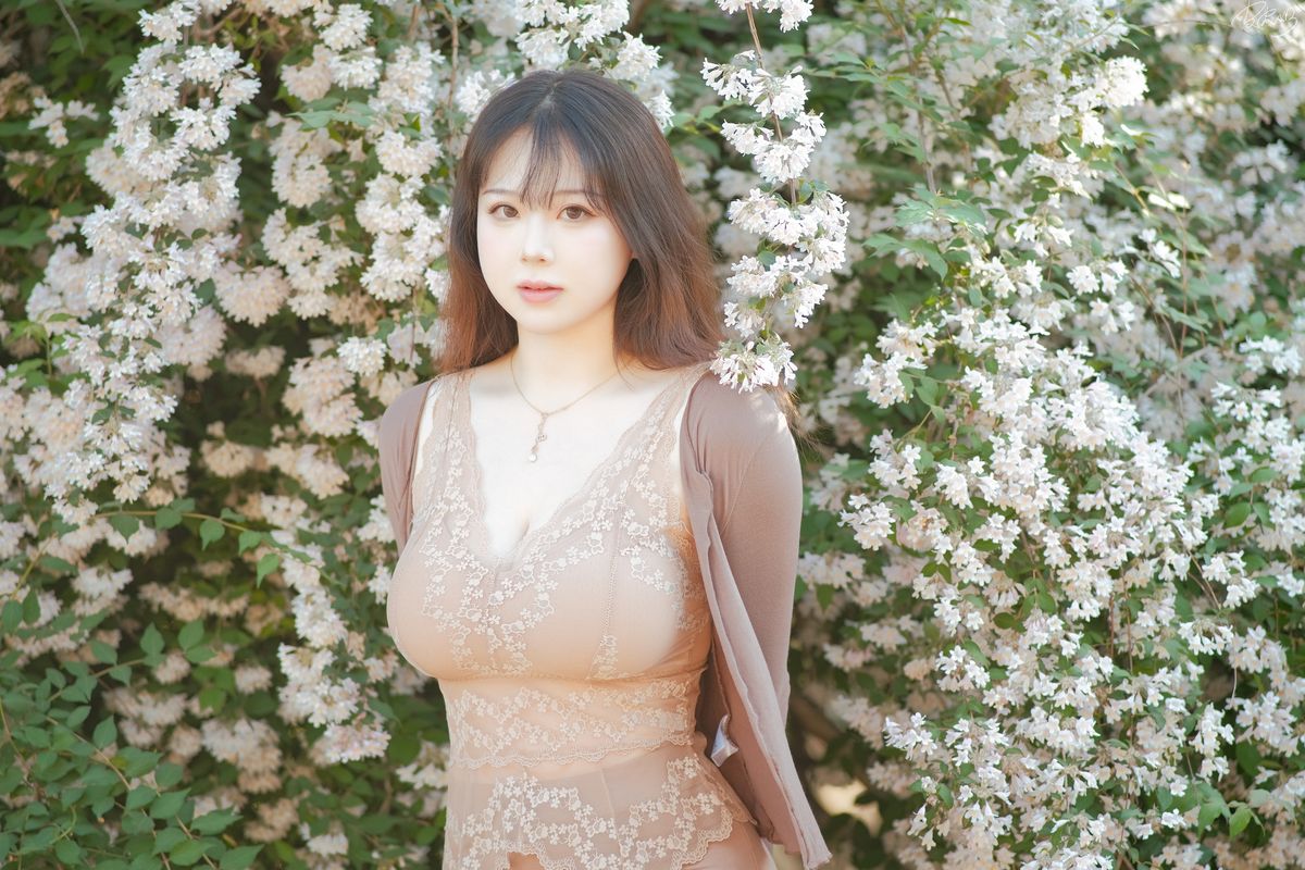 Coser@皮皮奶可可爱了啦 – 猥实人妻 (55P)