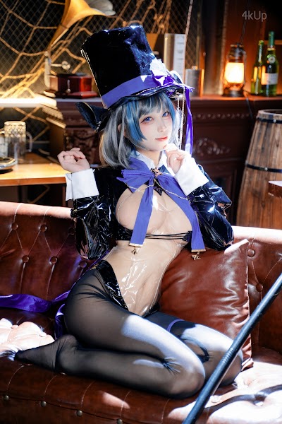 Coser@三無人型 碧蓝航线 柴郡绚烂夜梦