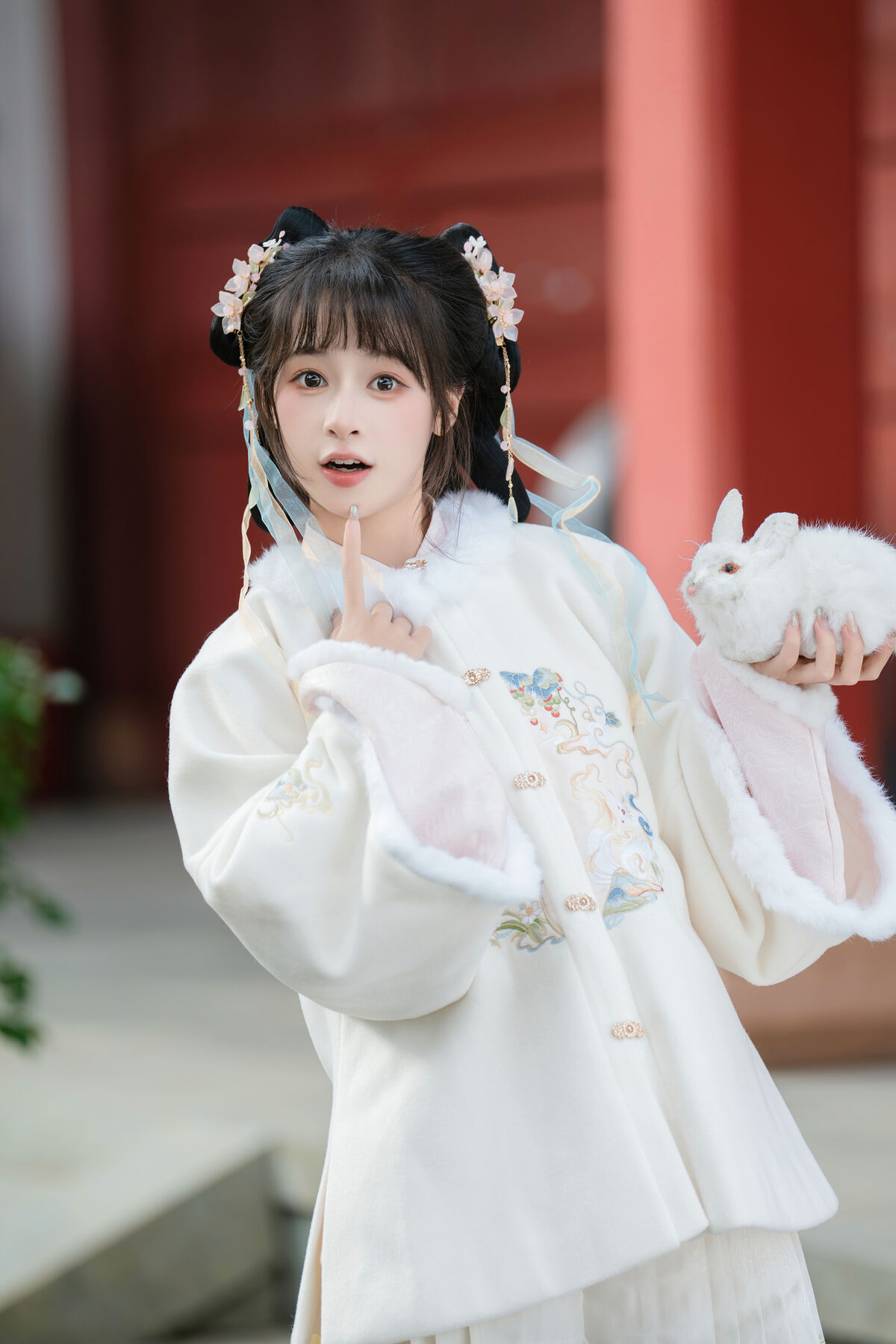 YiTuYu艺图语 Vol.8447 夏芋小年 (24P)