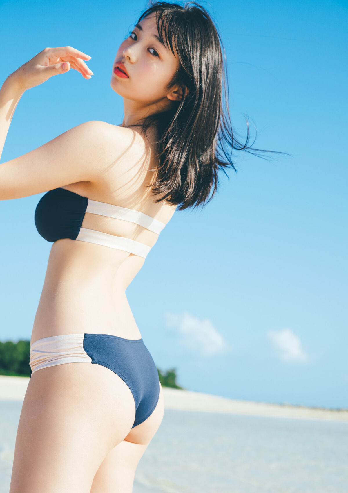 JP Kikuchi Hina 菊地姫奈 – Moment 週プレ PHOTO BOOK Part01 (73P)
