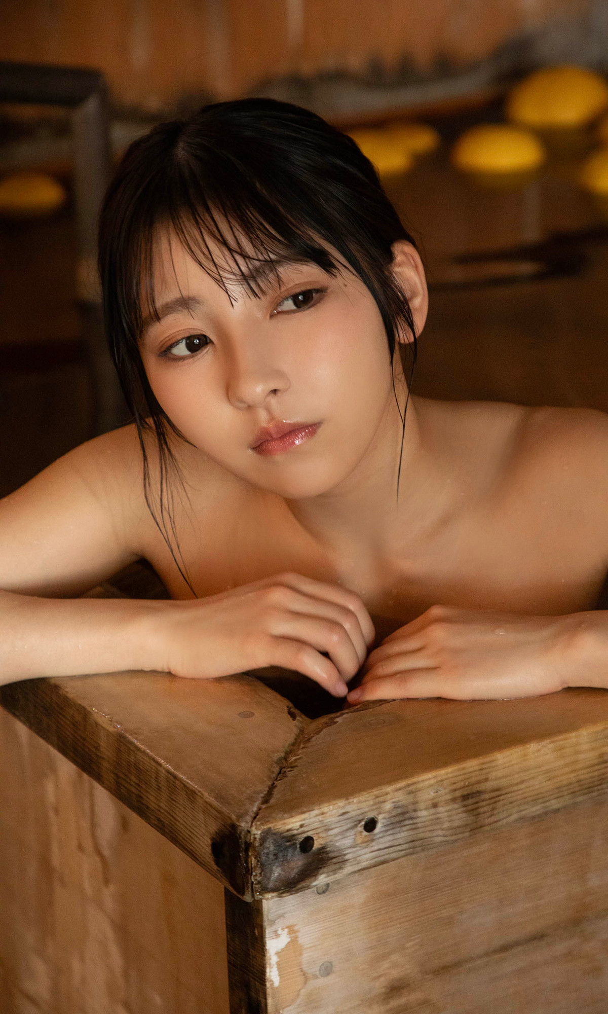 Toumi 十味, 週プレ Photo Book 「キミと春らんまん」 Set.02