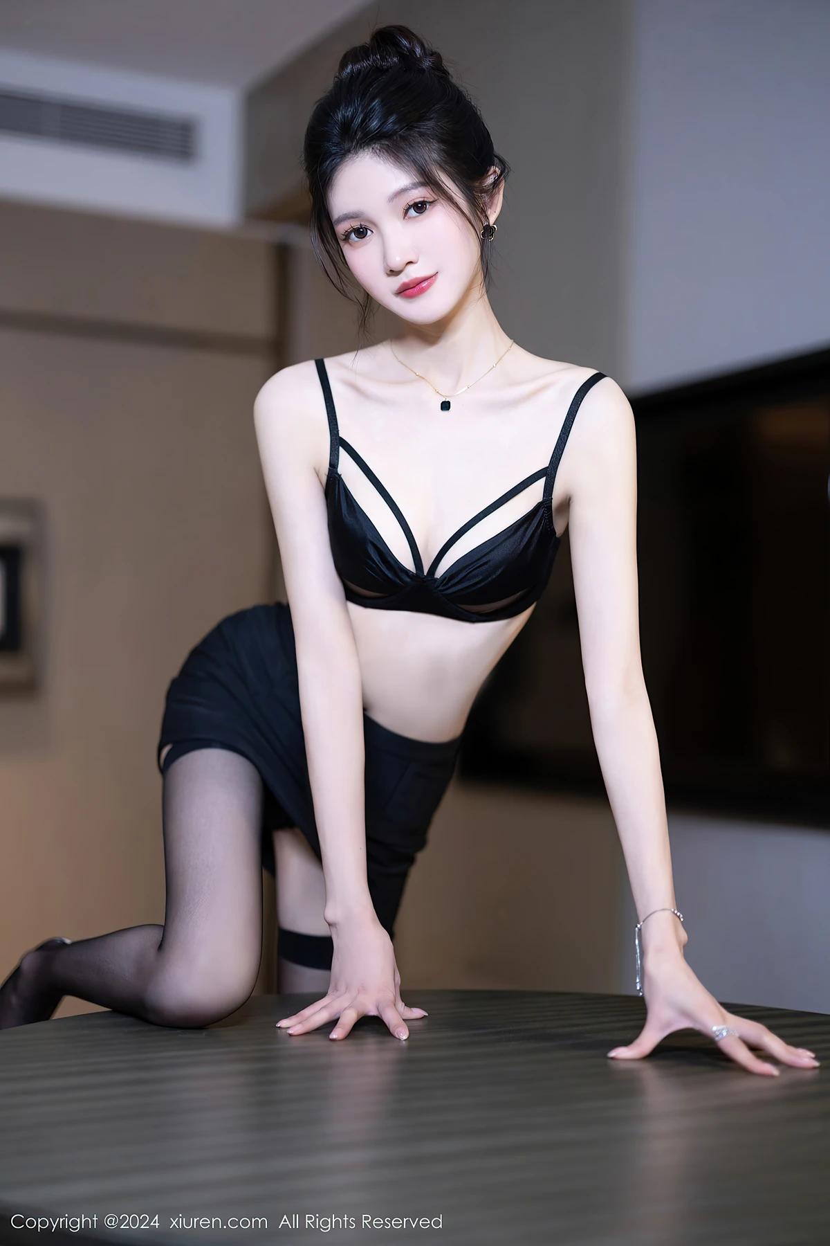XiuRen秀人网 No.8781 奶呼呼Moka