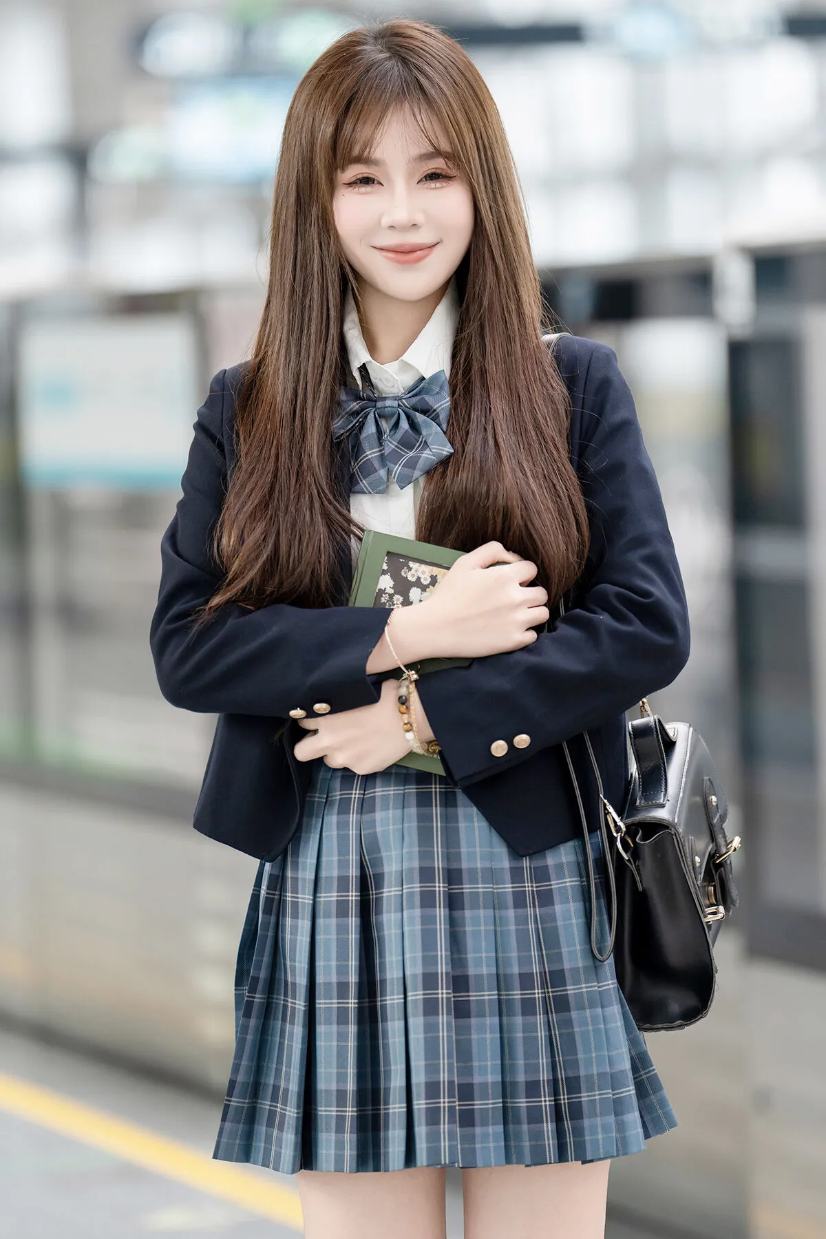 AI Generated 拟实画风 – 奶妈日常 (69P)