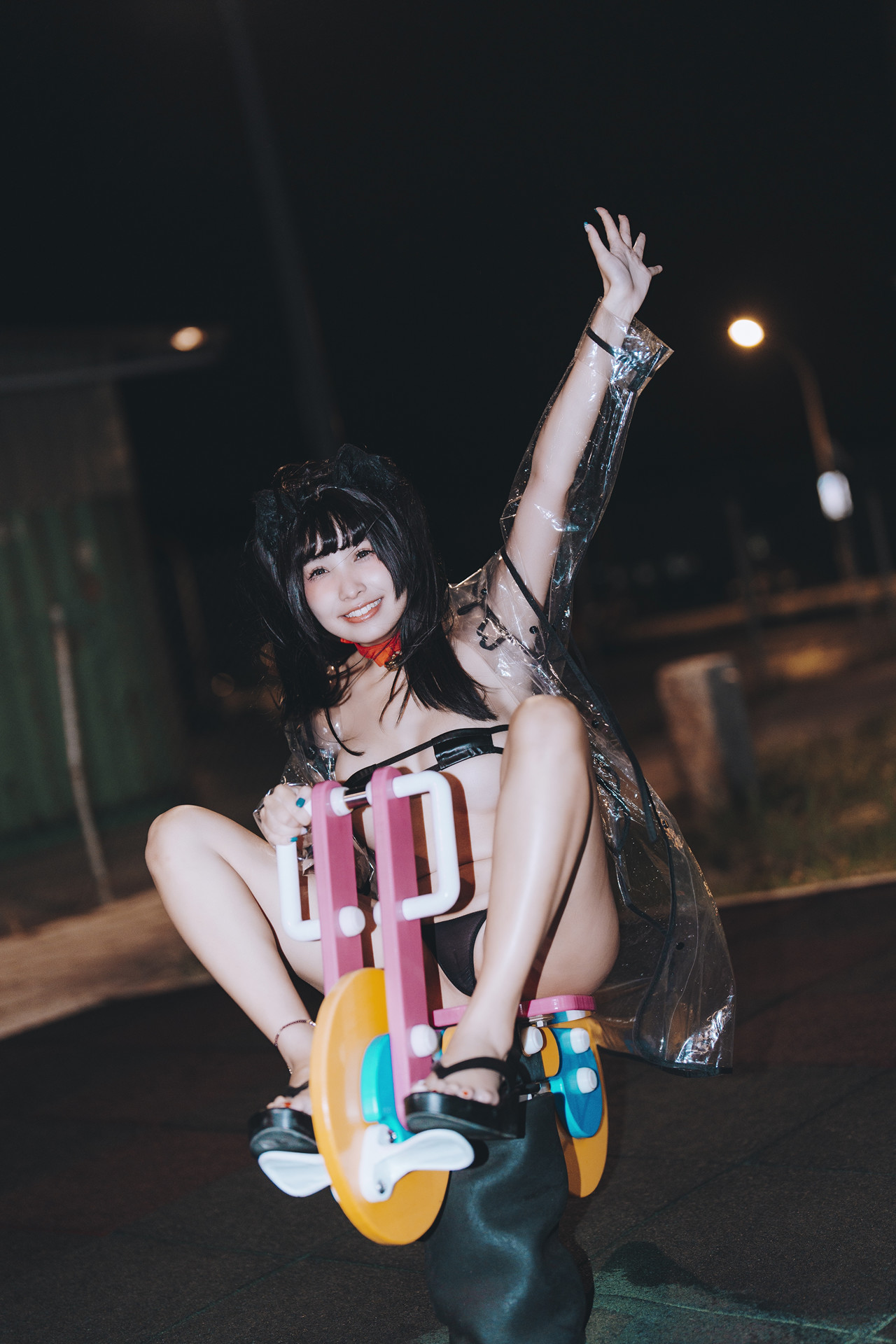 慕慕Momo, ヌード写真集 溜雨衣貓貓 Rainy Day