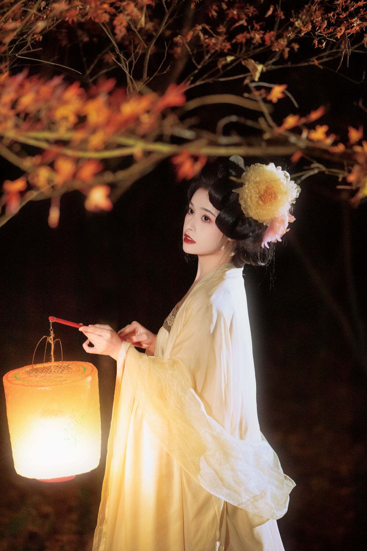 YiTuYu艺图语 Vol.8418 恬恬圈圈 (26P)