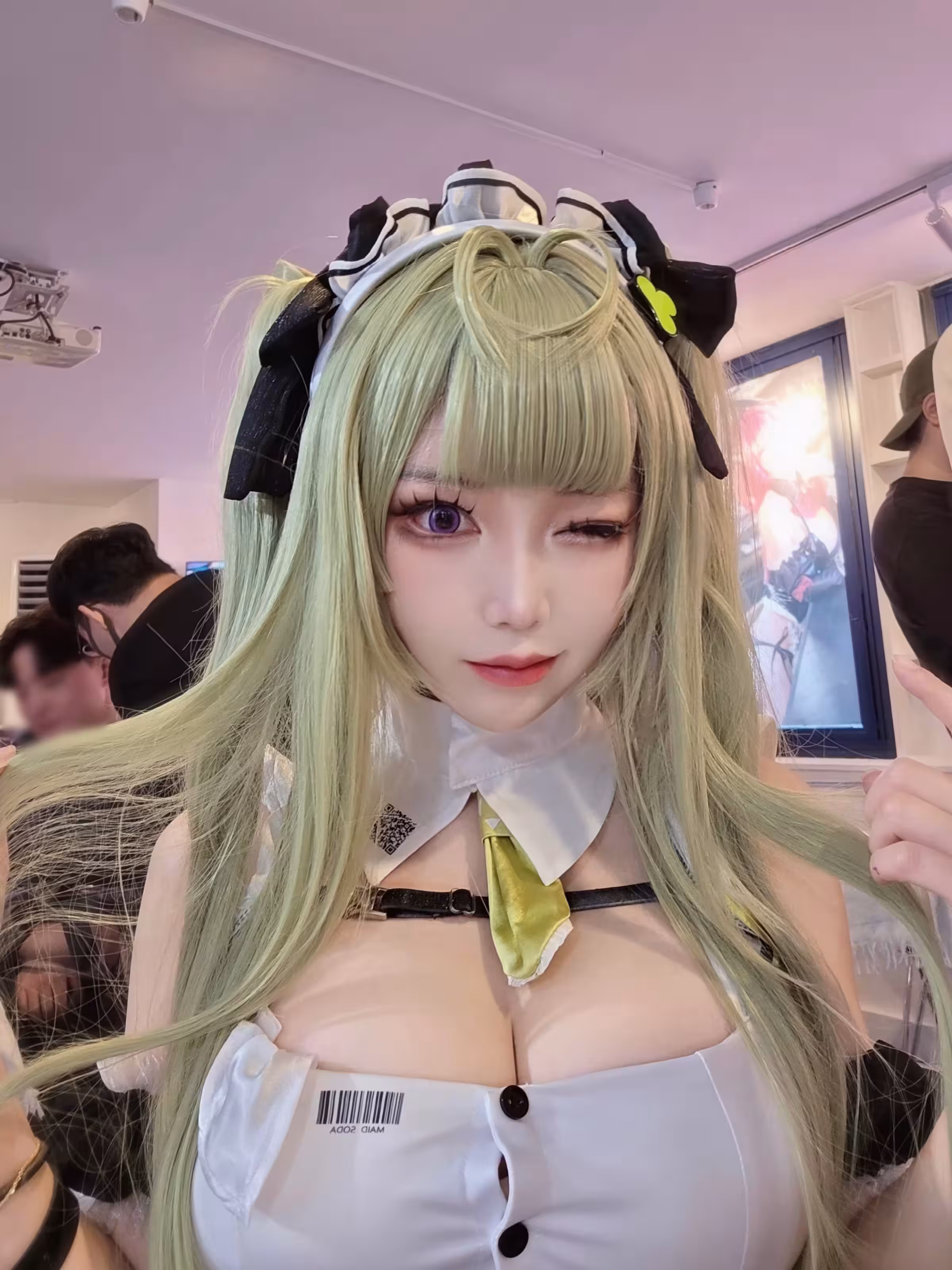Euna __- 26（11p）