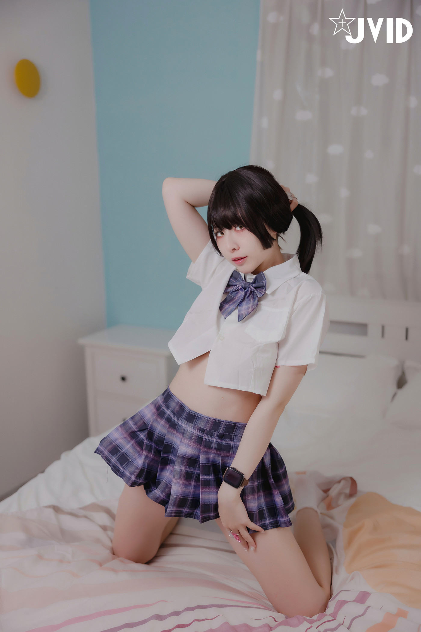 JVID 黎菲兒 超狂真實32Icup學妹-看色色漫畫難解性慾-青春期少女情慾初開-邀約學長打電動互尬沒想到擦槍走火變成打炮切磋 Set.01(36P)