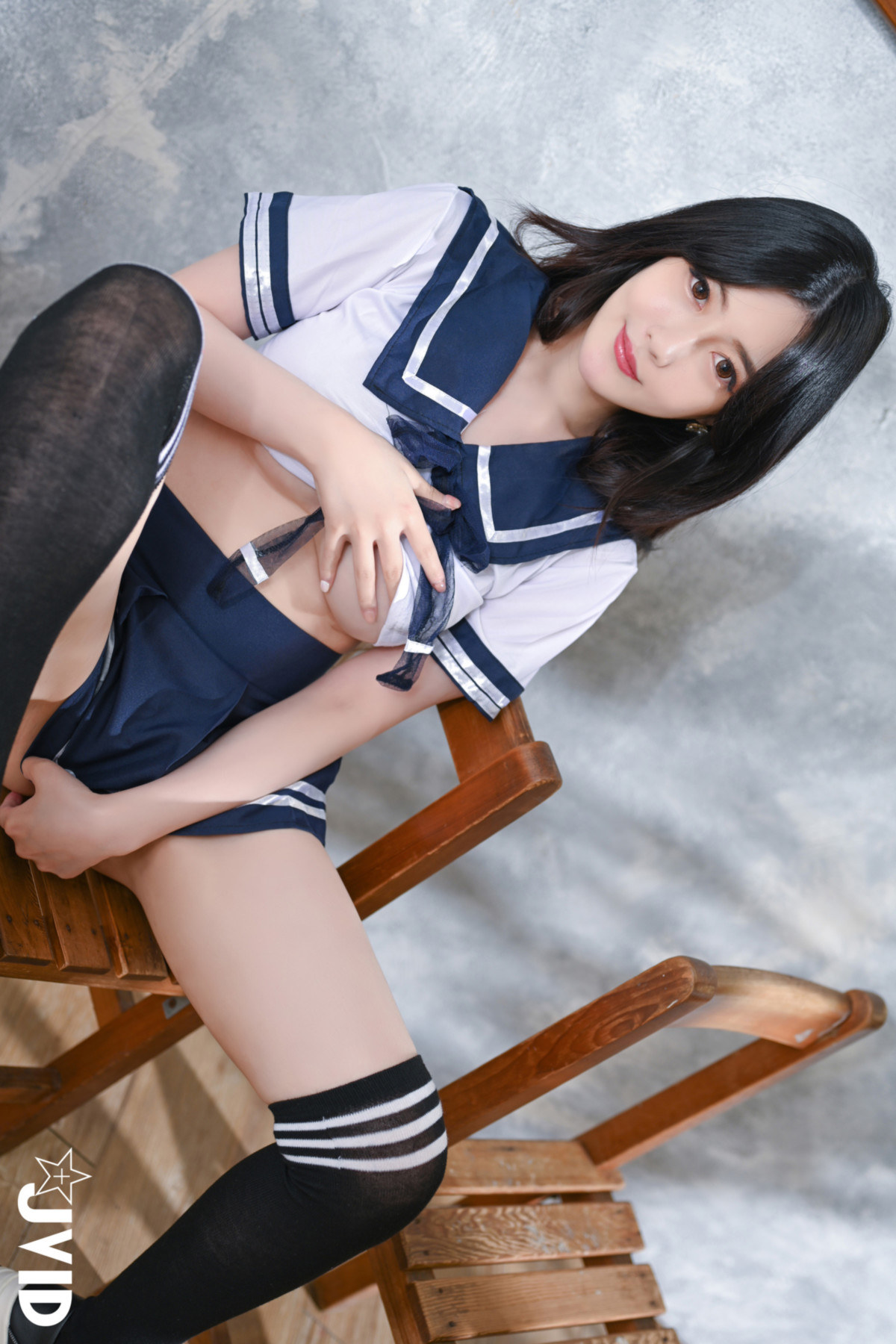 JVID 璃奈酱 – 学妹全裸课堂 Set.01