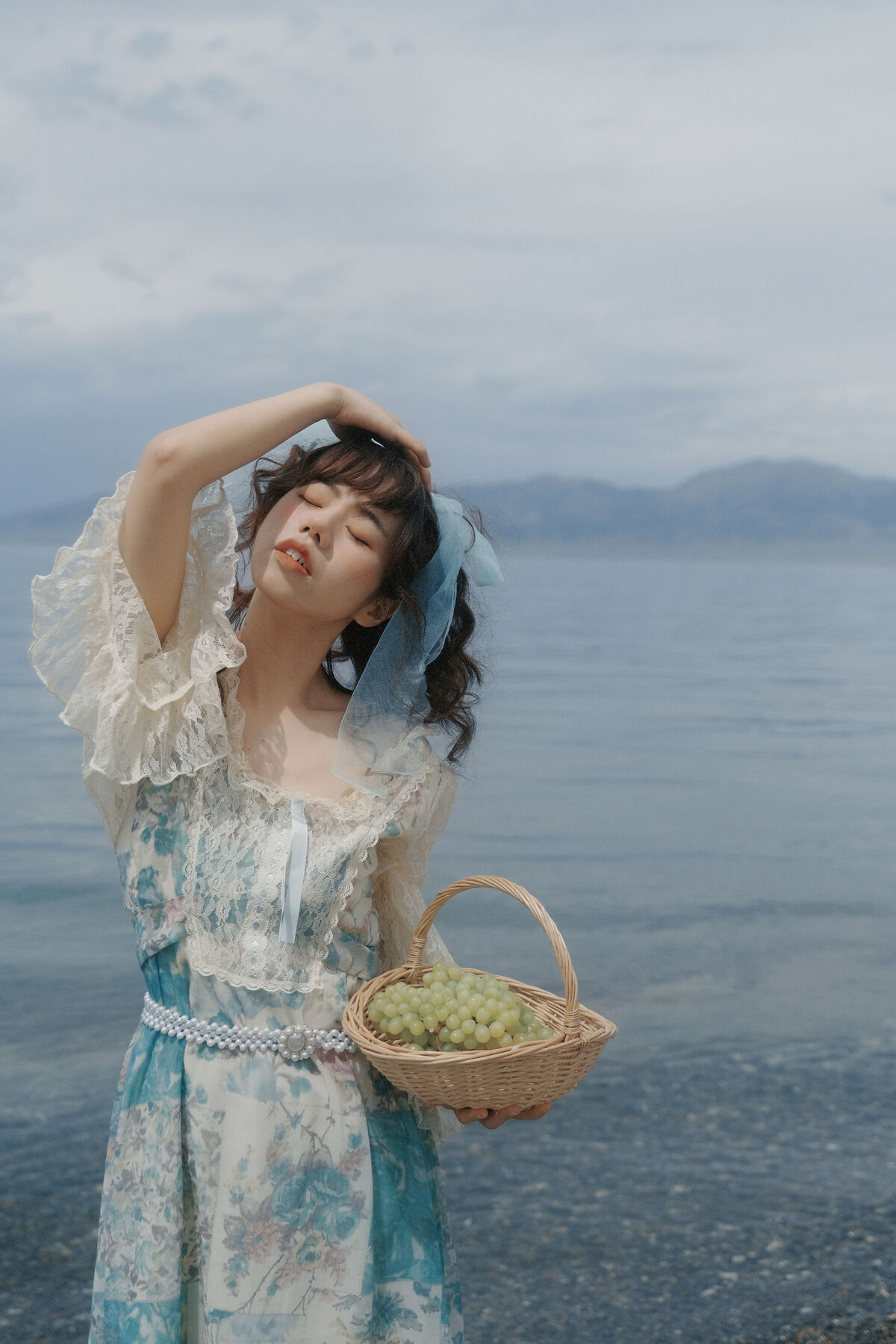 YiTuYu艺图语 Vol.8410 祝勺子 (24P)