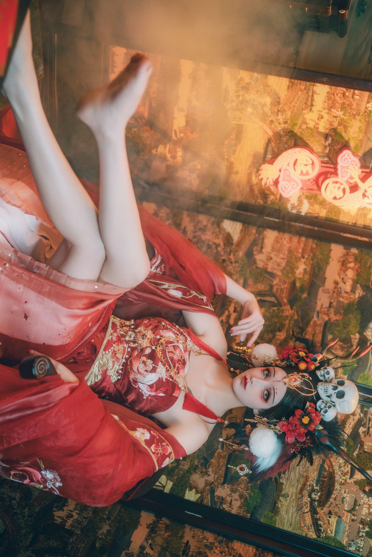 Cosplay 鹿八岁 闯进我家的凶凶年兽 Set.01(60P)