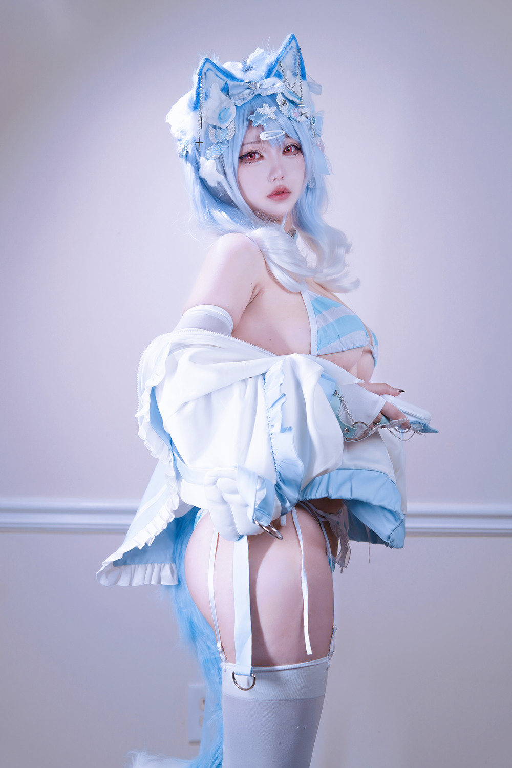 Cosplay 狐洛洛子 – 水色猫猫头