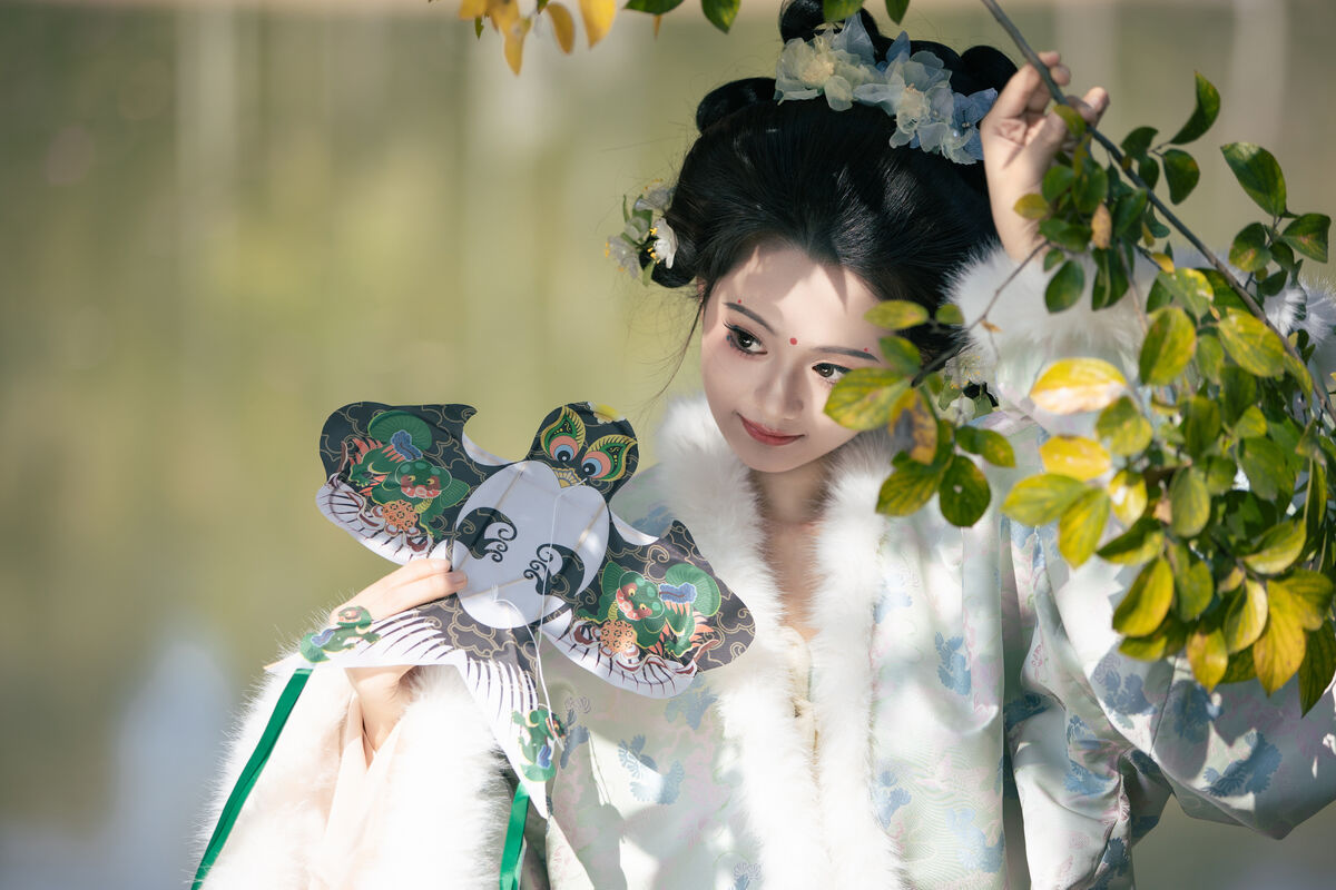 YiTuYu艺图语 Vol.8433 就是叫美男啊 (30P)