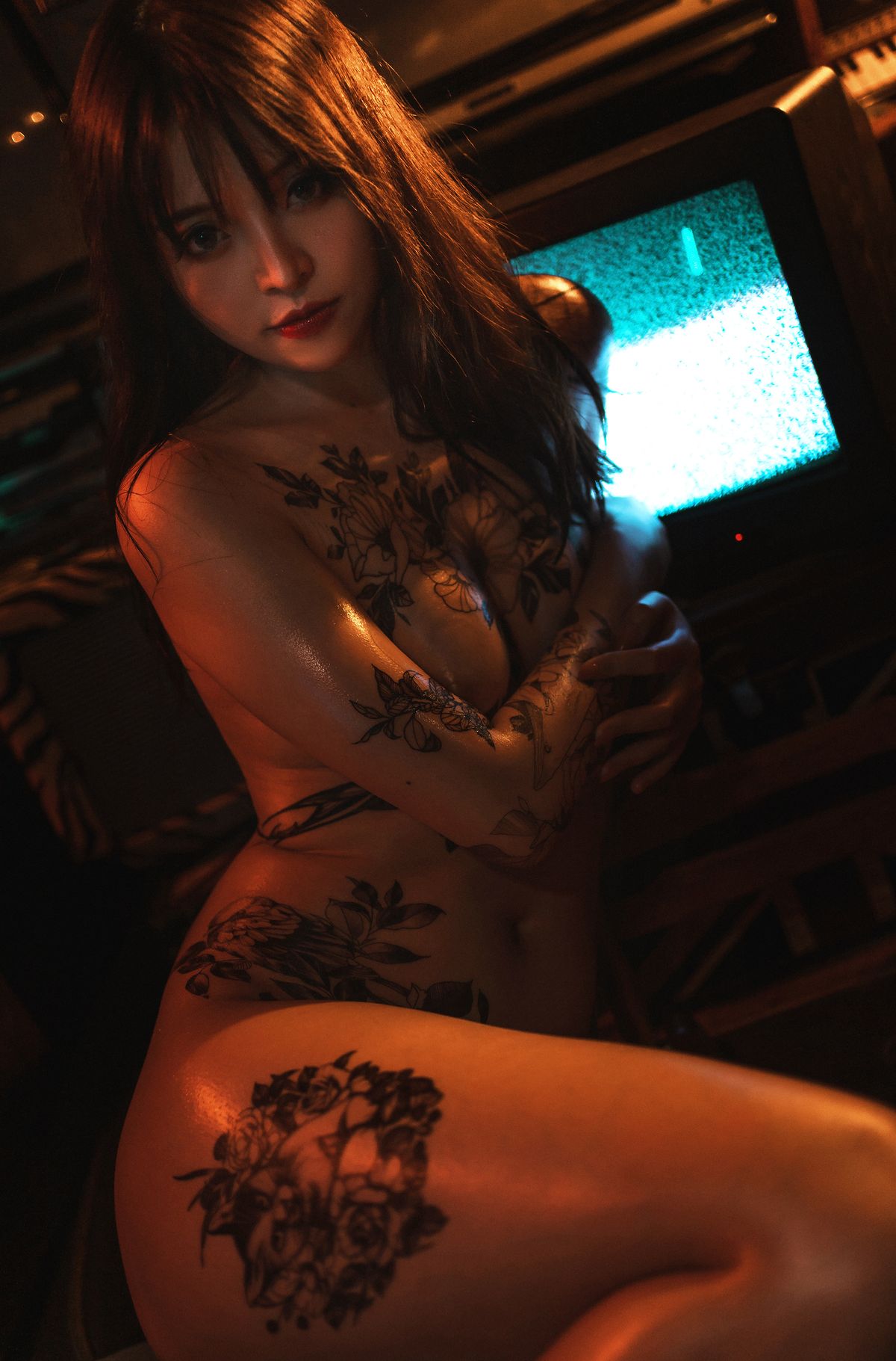 Coser@草莓味奈奈兔 – 古玩店玩偶 (47P – 1V)