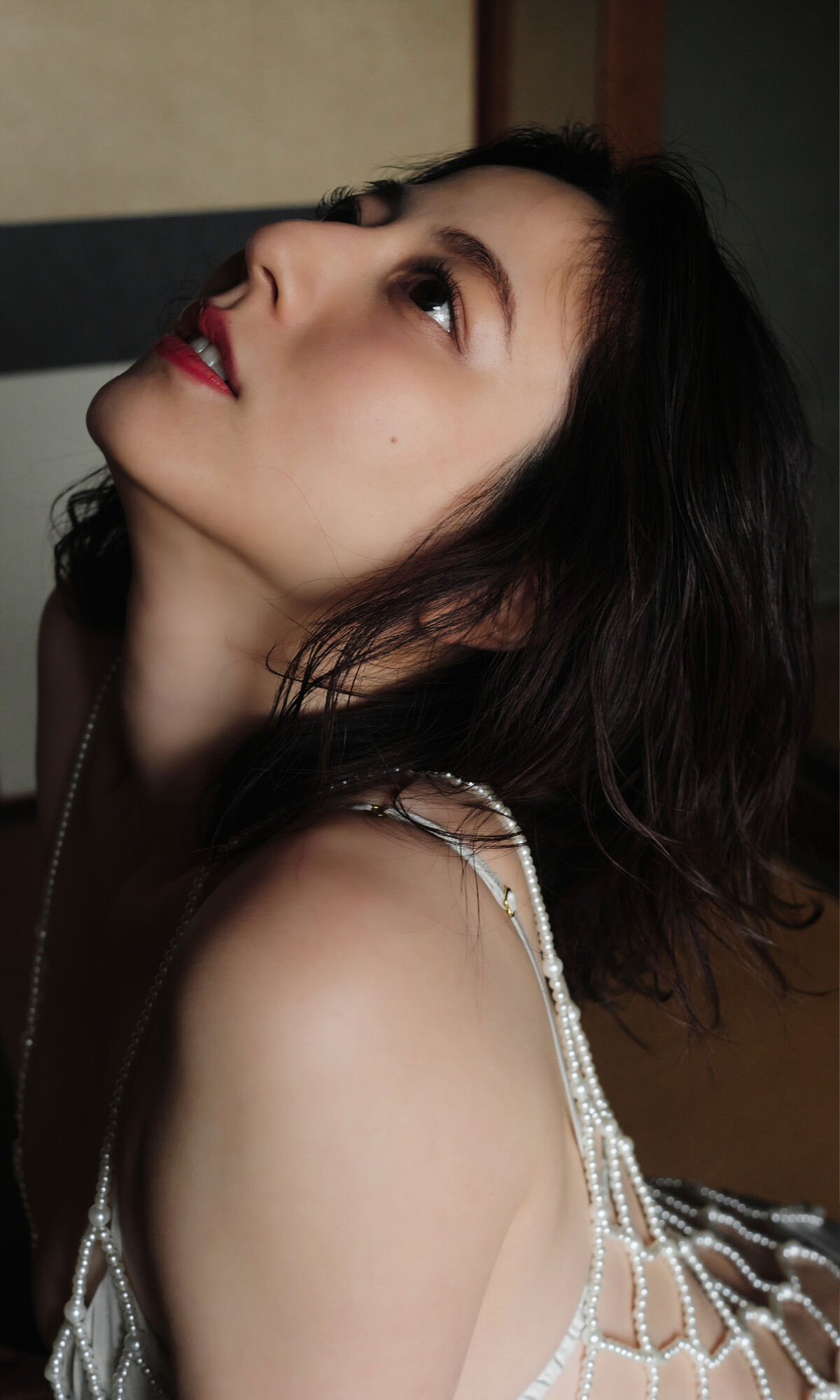 JP Yumi Sugimoto 杉本有美 – 美魔女 (77P – 1V)