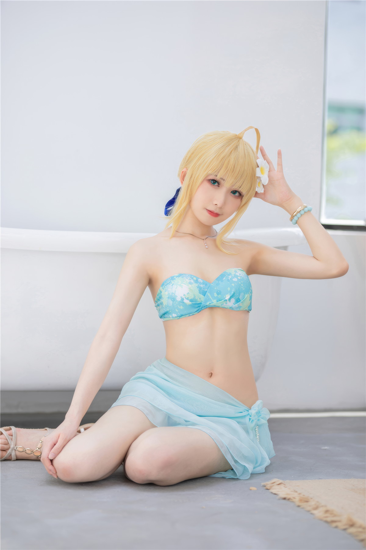 Cosplay 封疆疆v 阿尔托莉雅·潘德拉贡 泳装(40P)