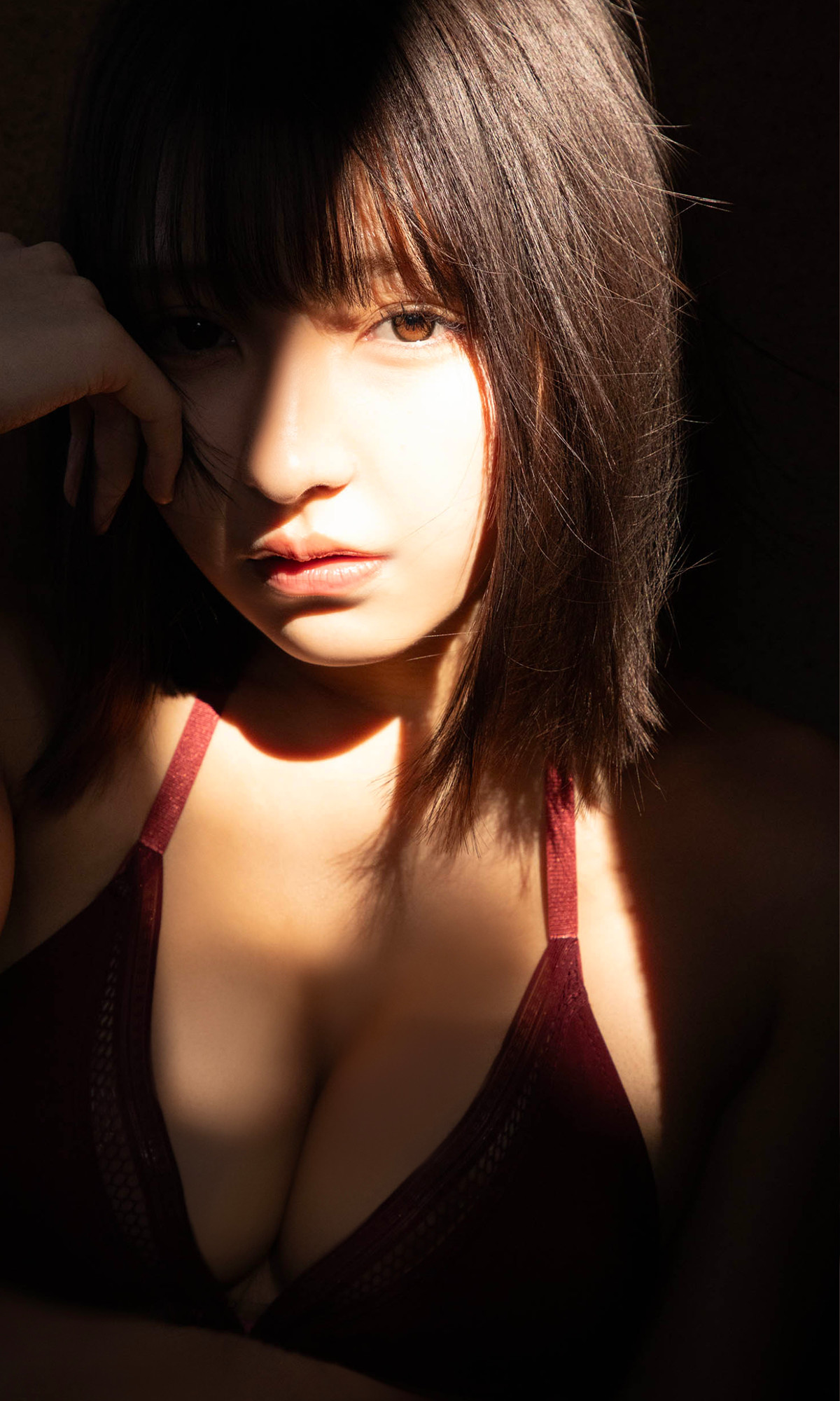 Toumi 十味, 週プレ Photo Book 「キミと春らんまん」 Set.02