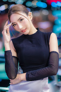 SiS Magazine P2