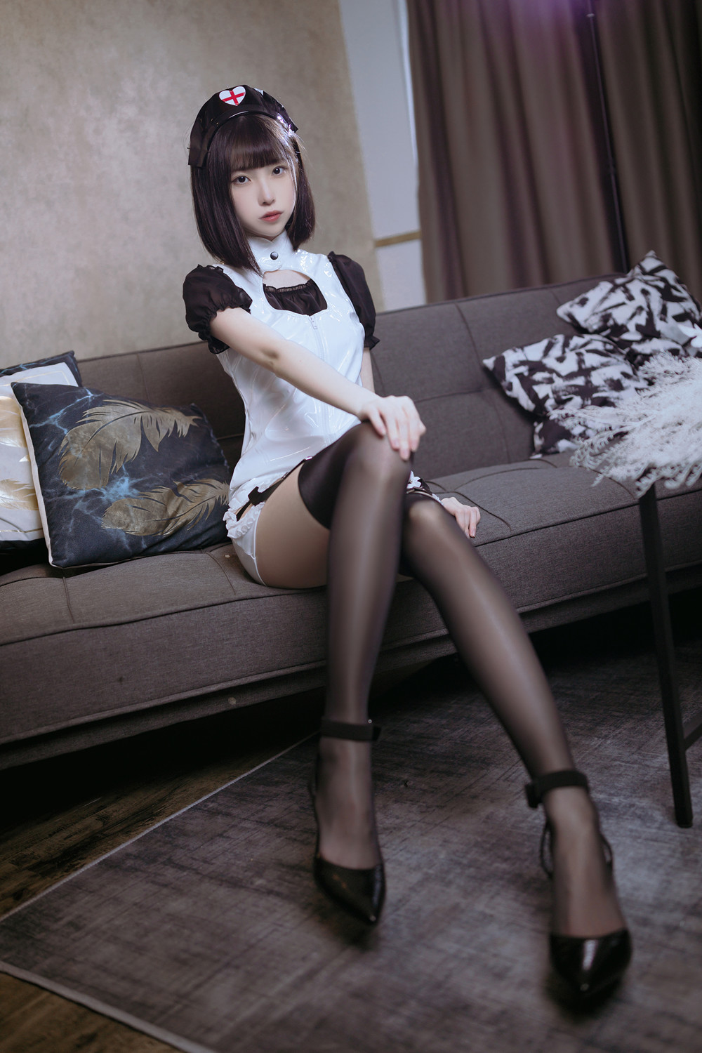 Cosplay 许岚LAN – 黑色丝袜护士