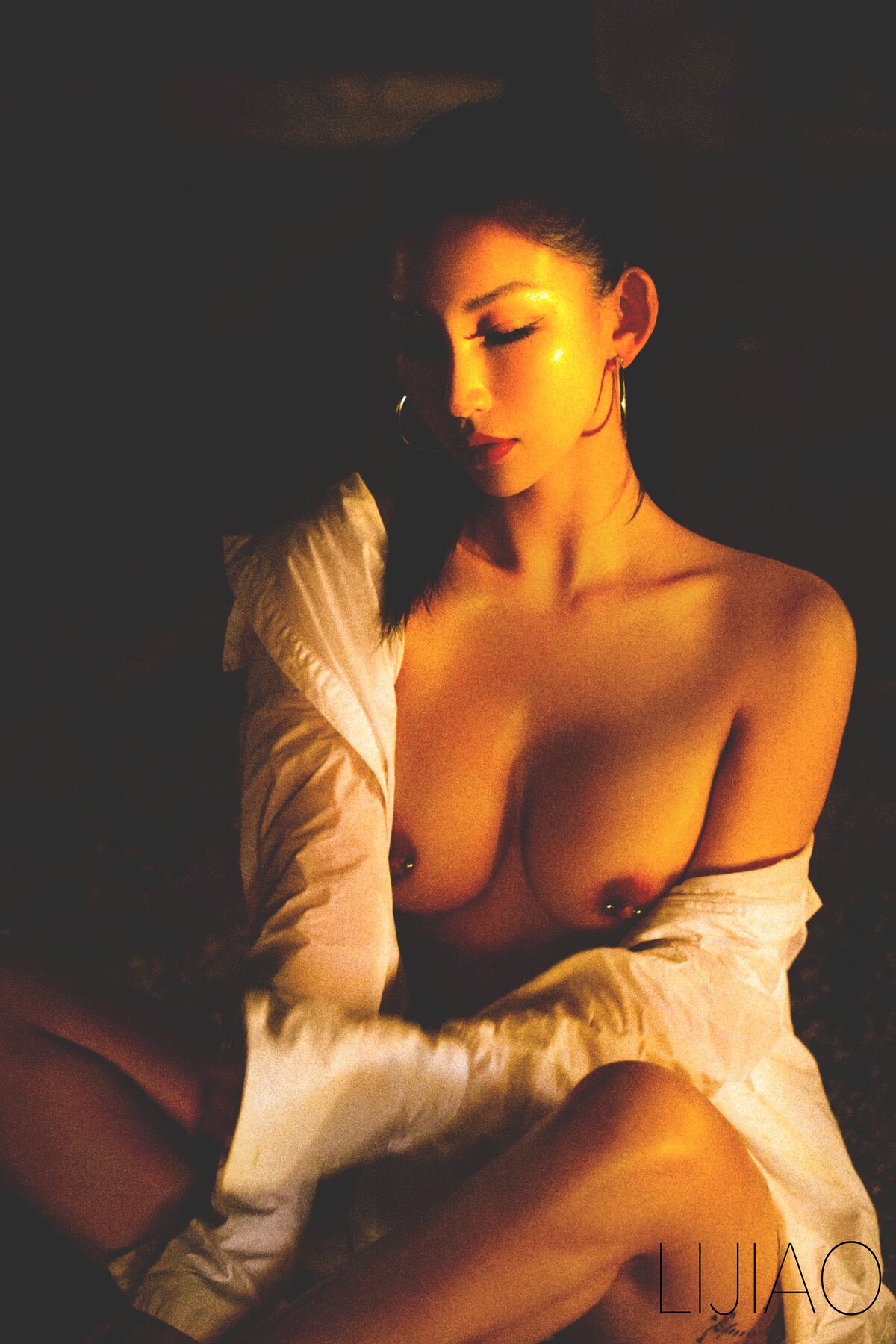 LIJIAO李娇 Vol.004 – 情色唯美露脸极品女体艺术私拍 (50P)