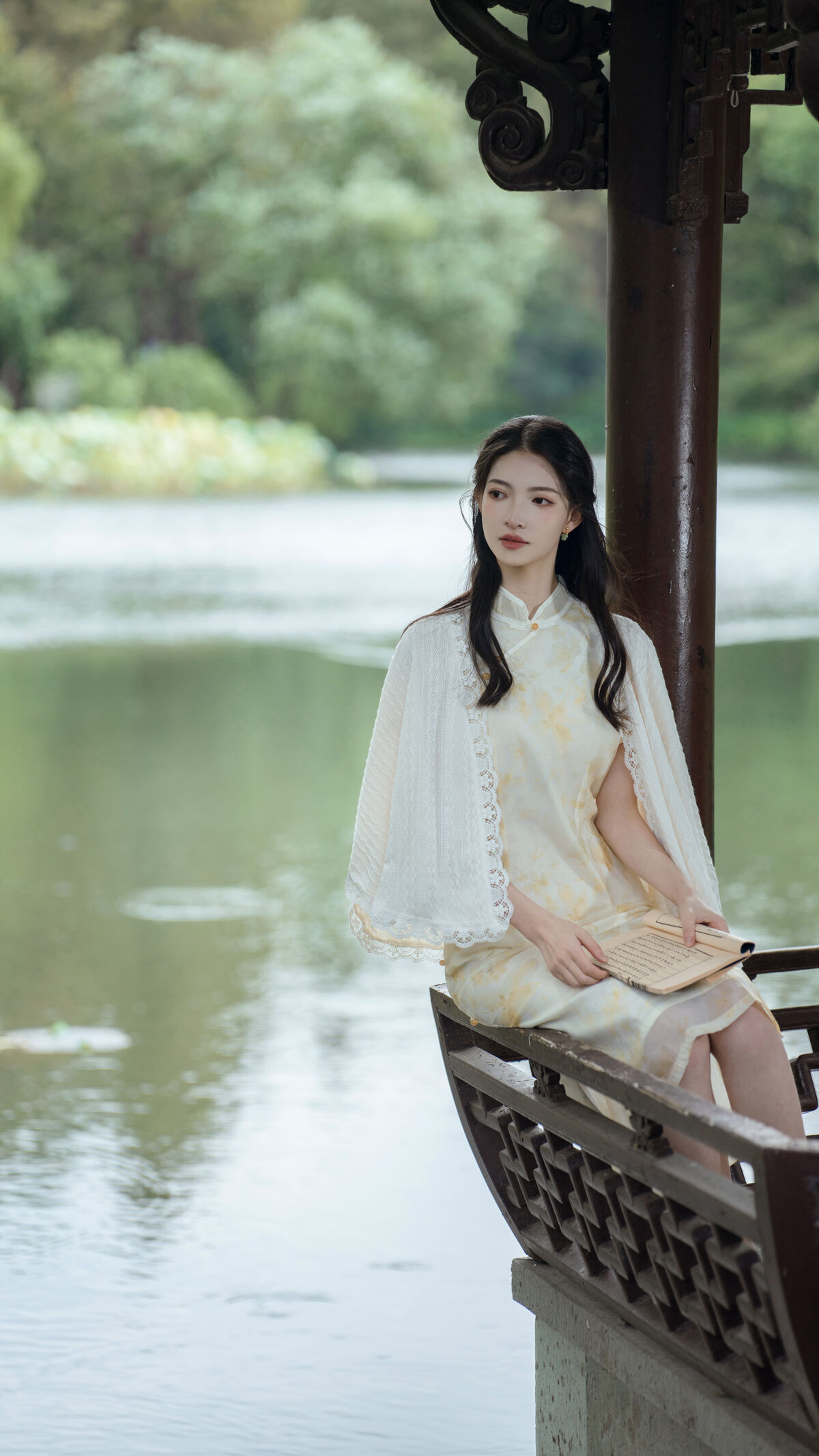YiTuYu艺图语 Vol.8388 雪球团团子 (25P)
