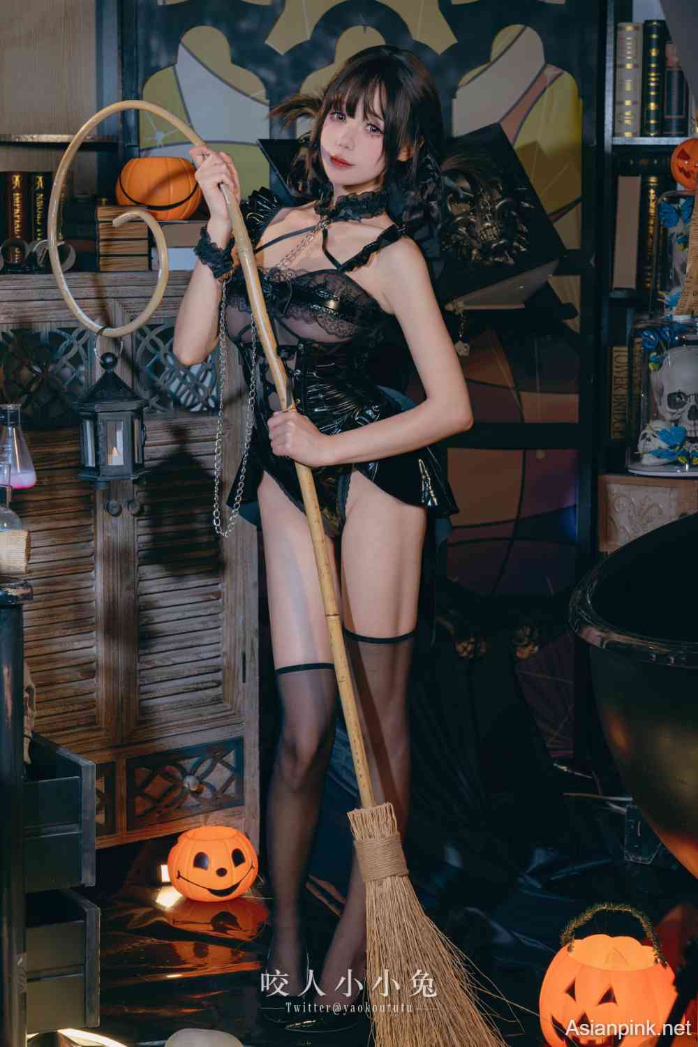 Happy halloween Coser@黏黏团子兔 – 『兔兔班车』万圣小恶魔