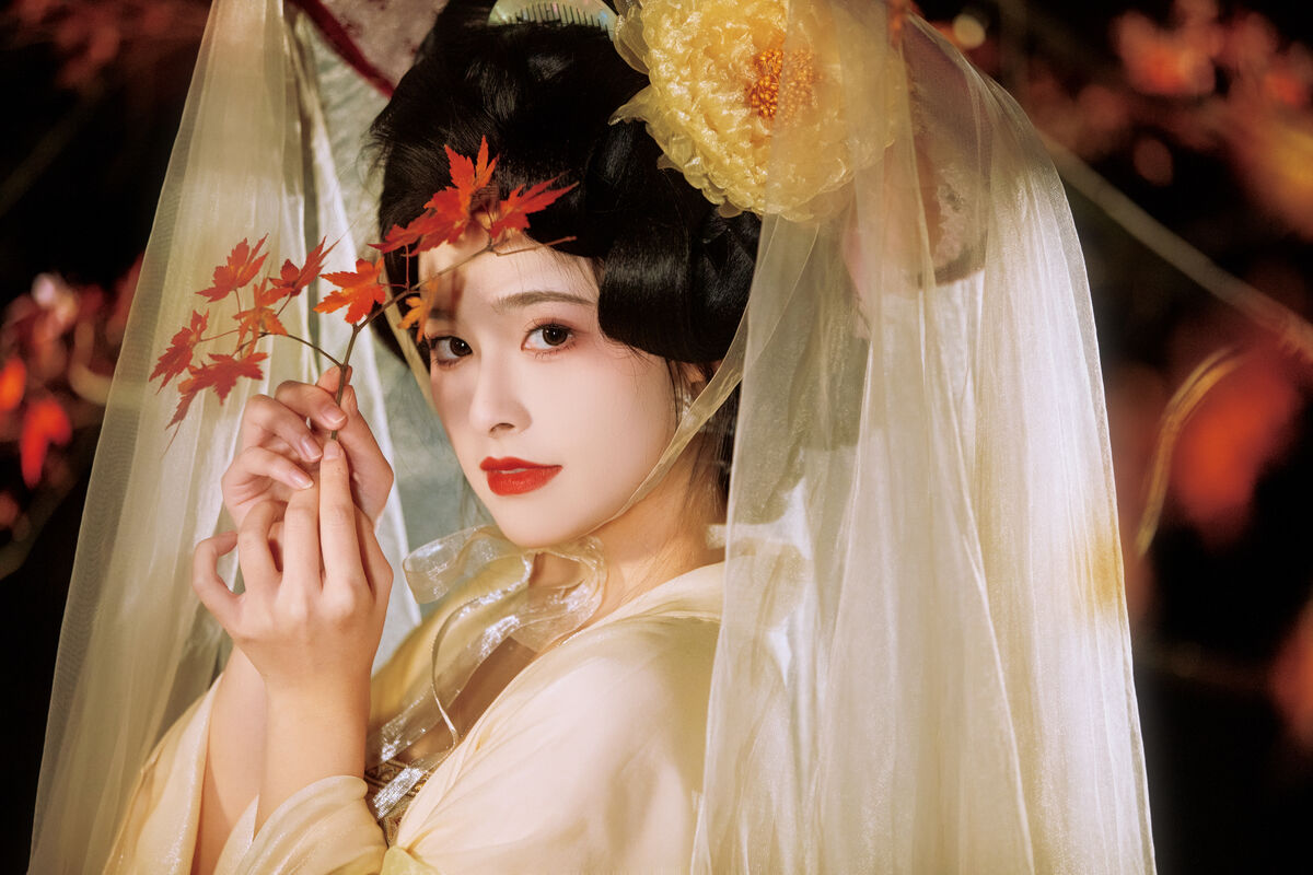 YiTuYu艺图语 Vol.8418 恬恬圈圈 (26P)