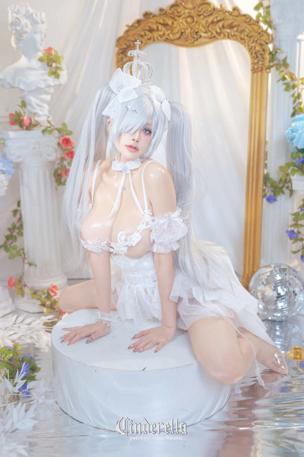 Cosplay 日本性感萝莉Byoru Cinderella(40P)