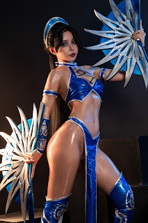 Coser@UmekoJ – Cosplay Kitana Mortal Kombat