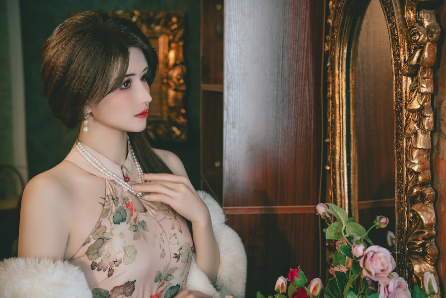 Coser@鹿八岁 特工的堕落·前篇