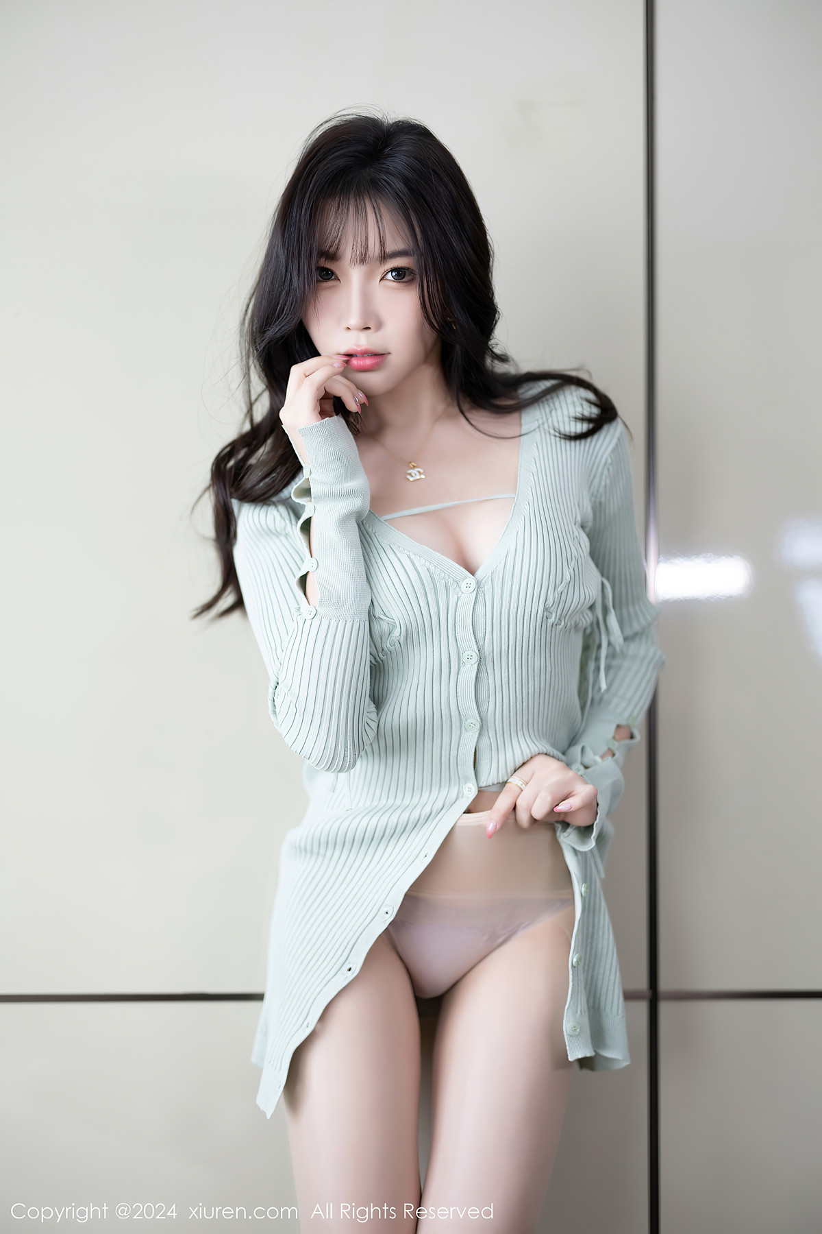 XiuRen秀人网 No.8028 徐莉芝Booty(70P)